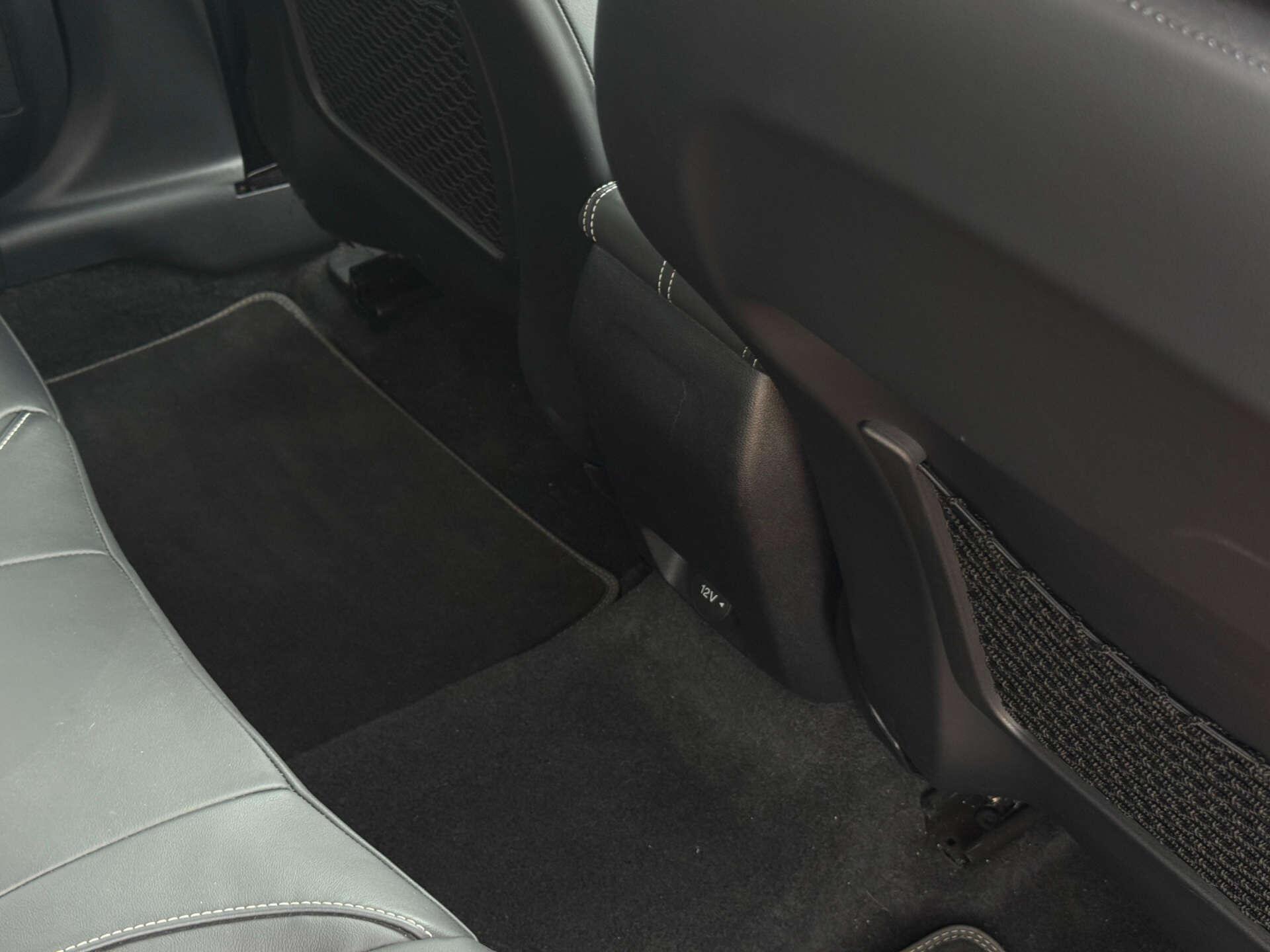 Ford Focus view 28