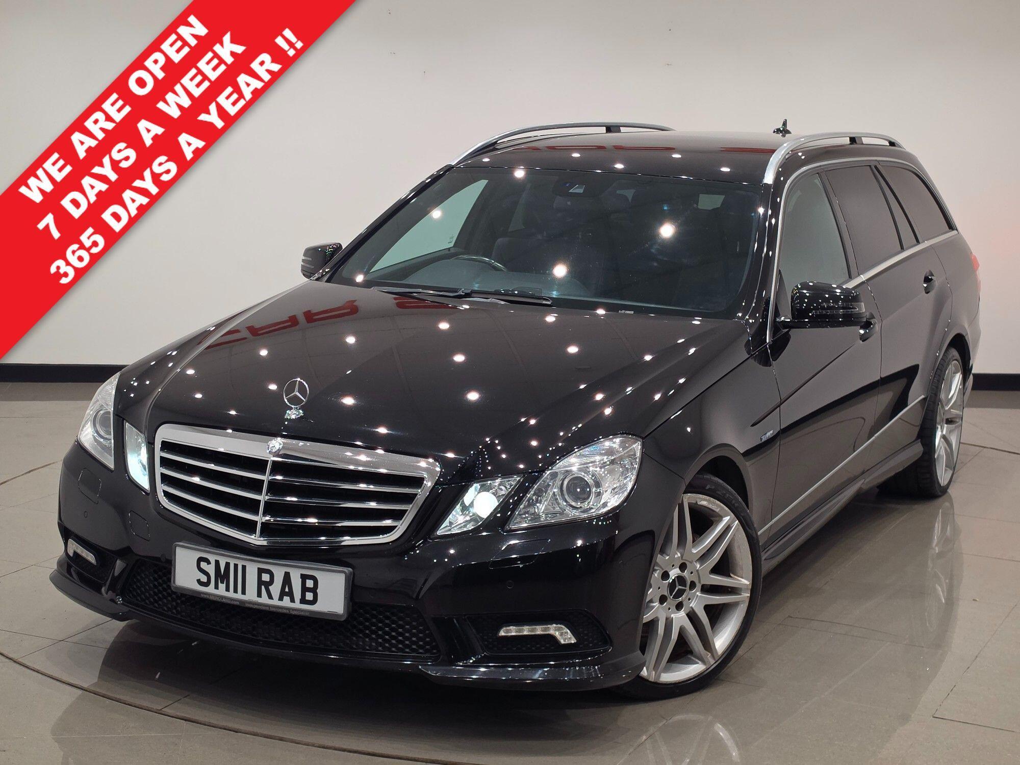 Mercedes-Benz E-Class view 4