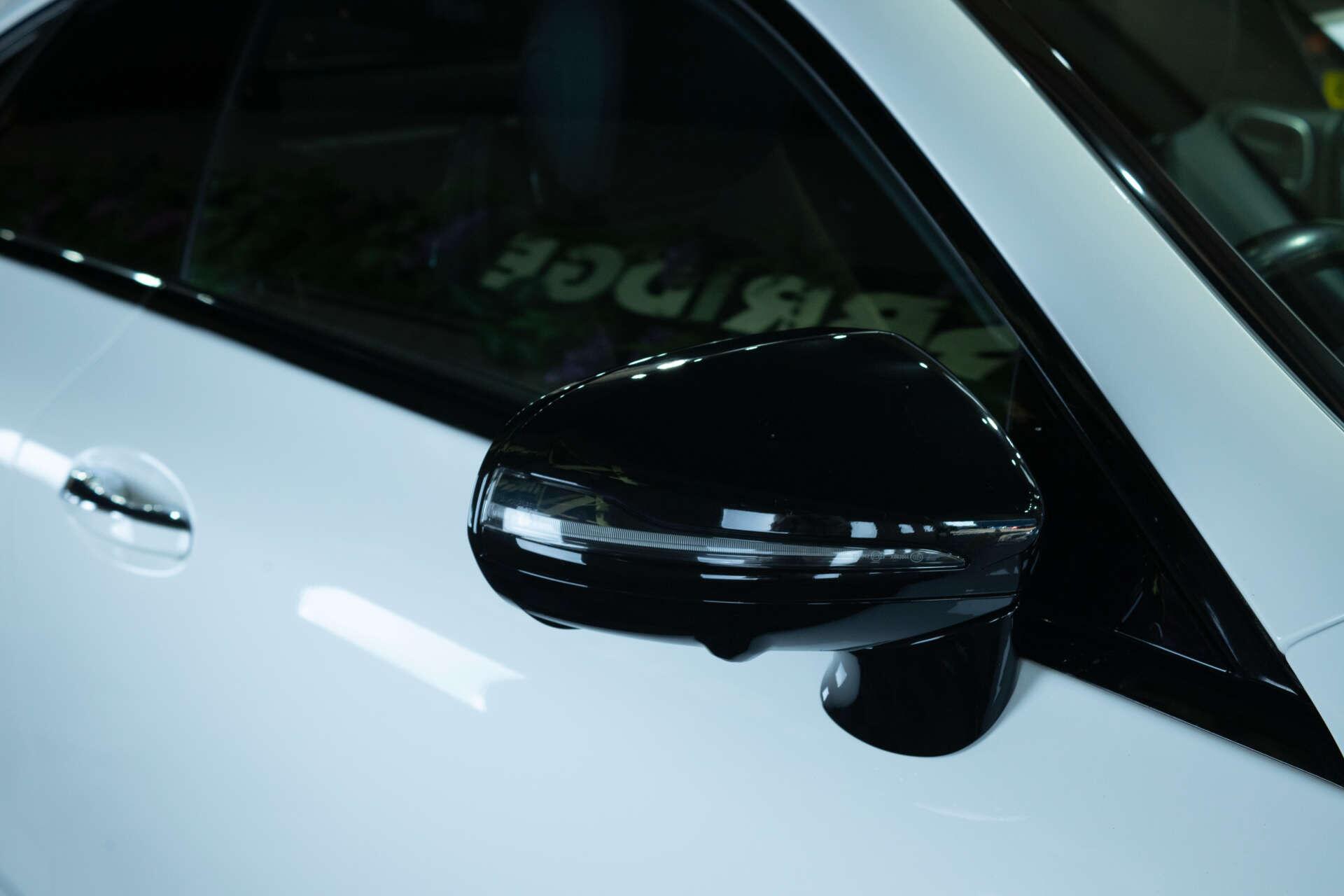 Mercedes-Benz E-Class view 16