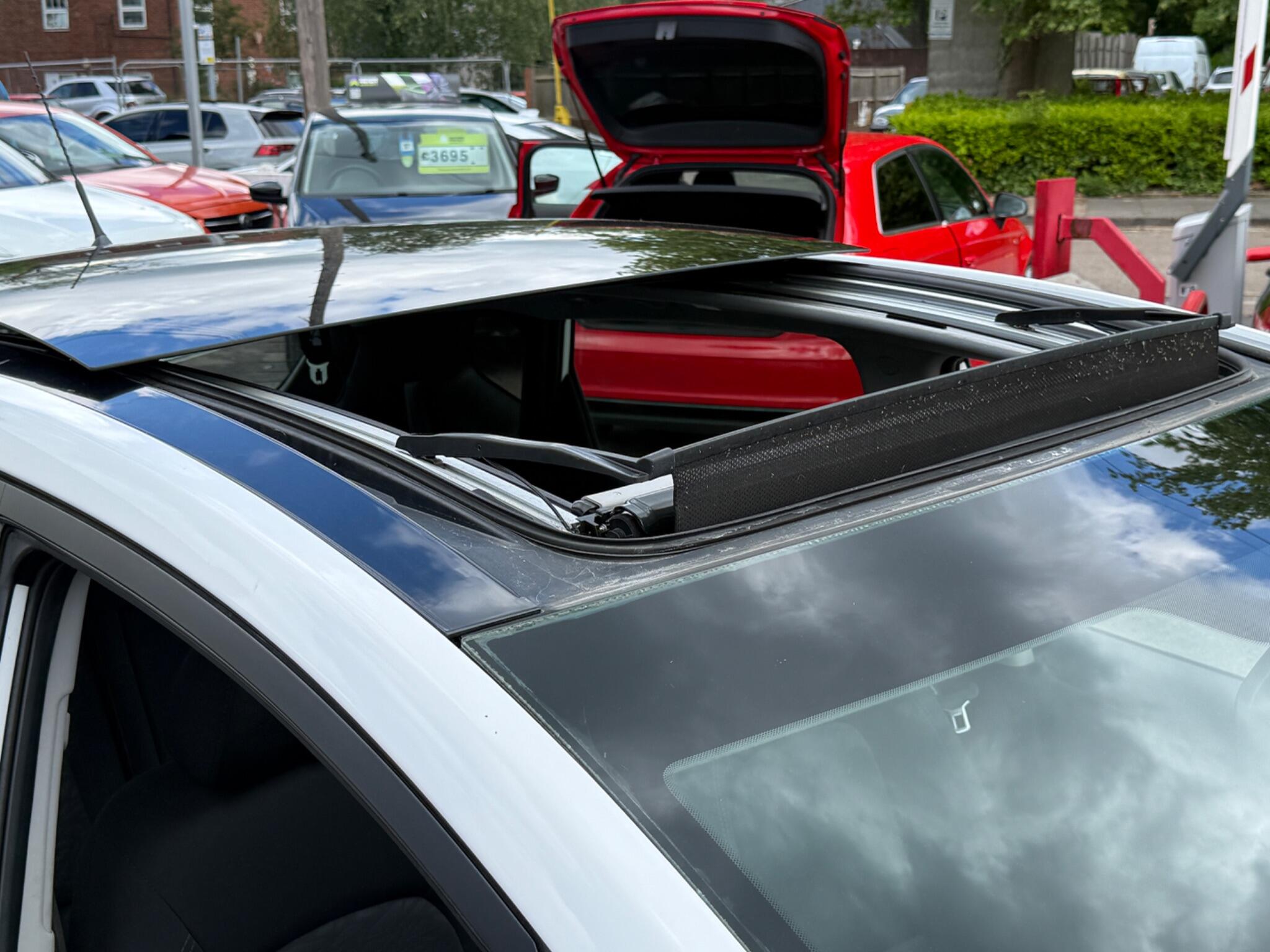 Hyundai ix20 - Image 25