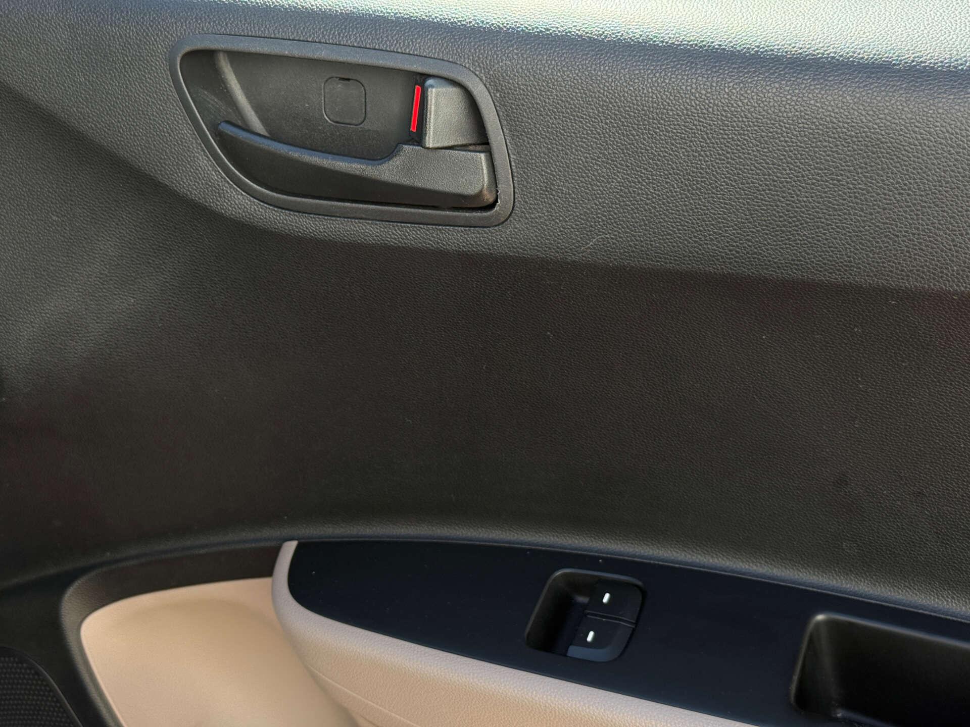 Hyundai I10 view 19