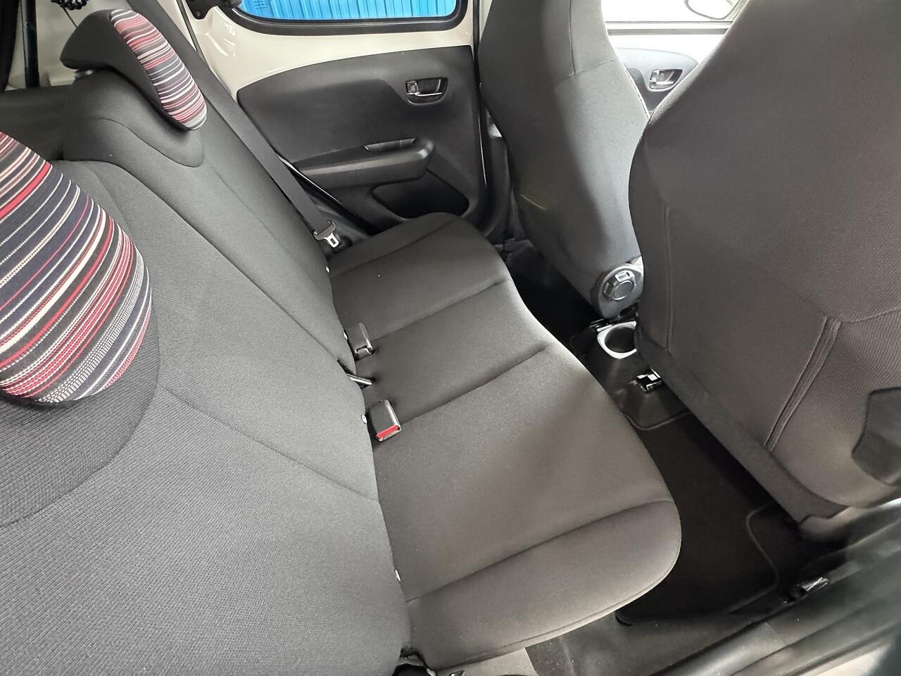 Citroen C1 view 14