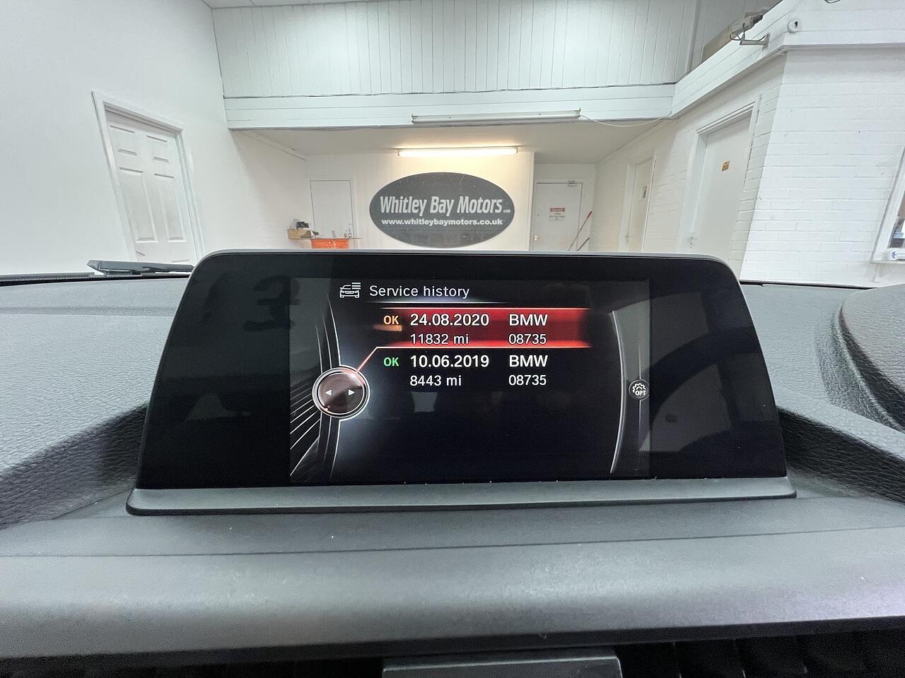 BMW 1 Series view 12