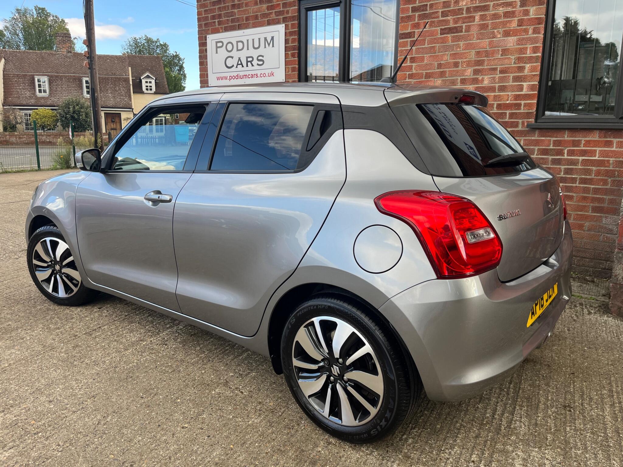 Suzuki Swift view 5