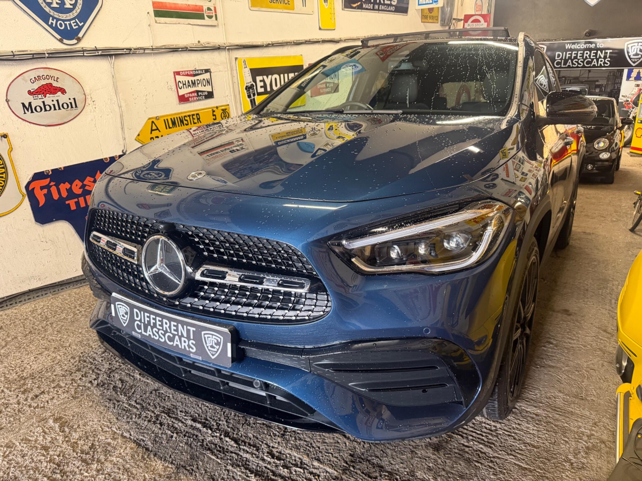 Mercedes-Benz GLA view 2