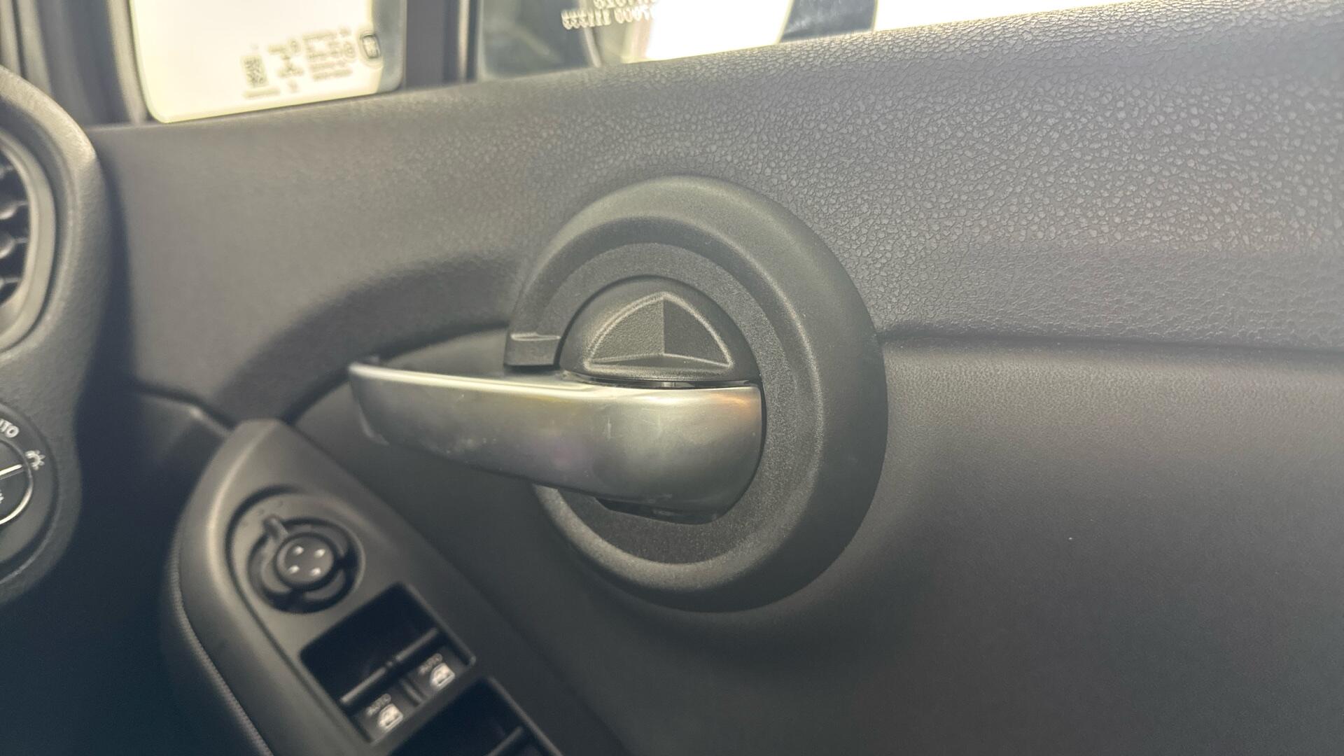 Fiat 500X view 42