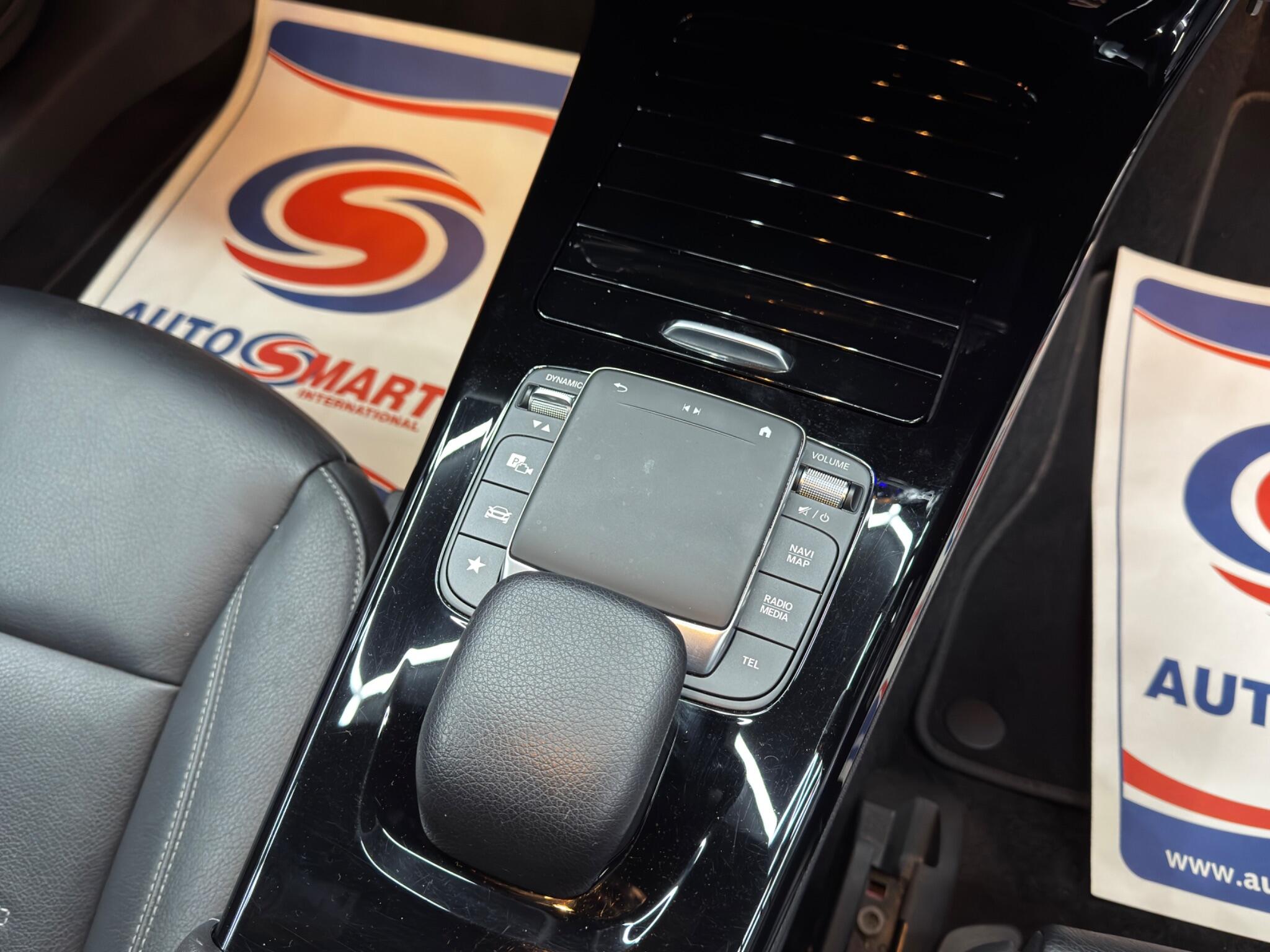 Mercedes-Benz Cla view 25