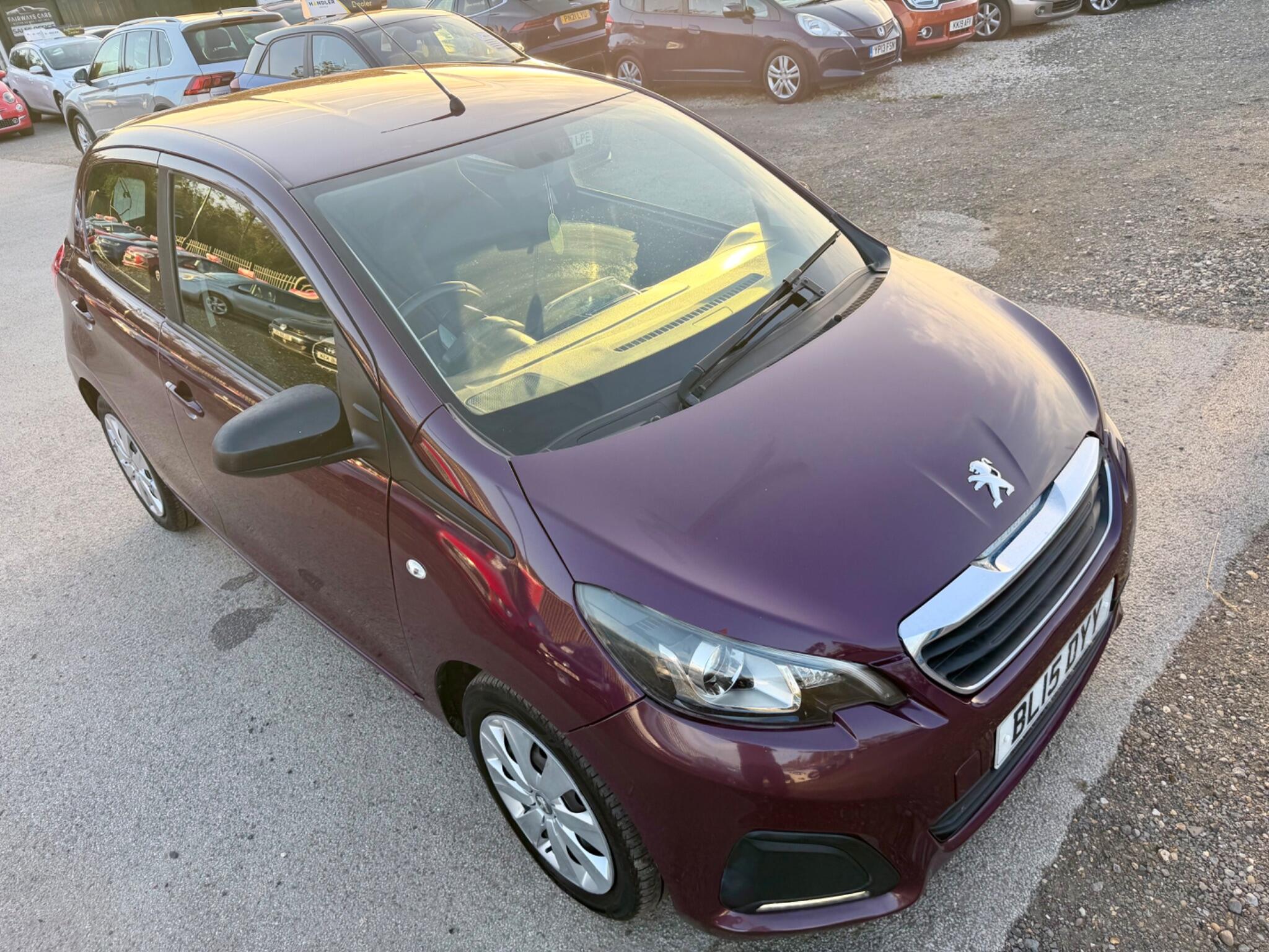 Peugeot 108 view 2