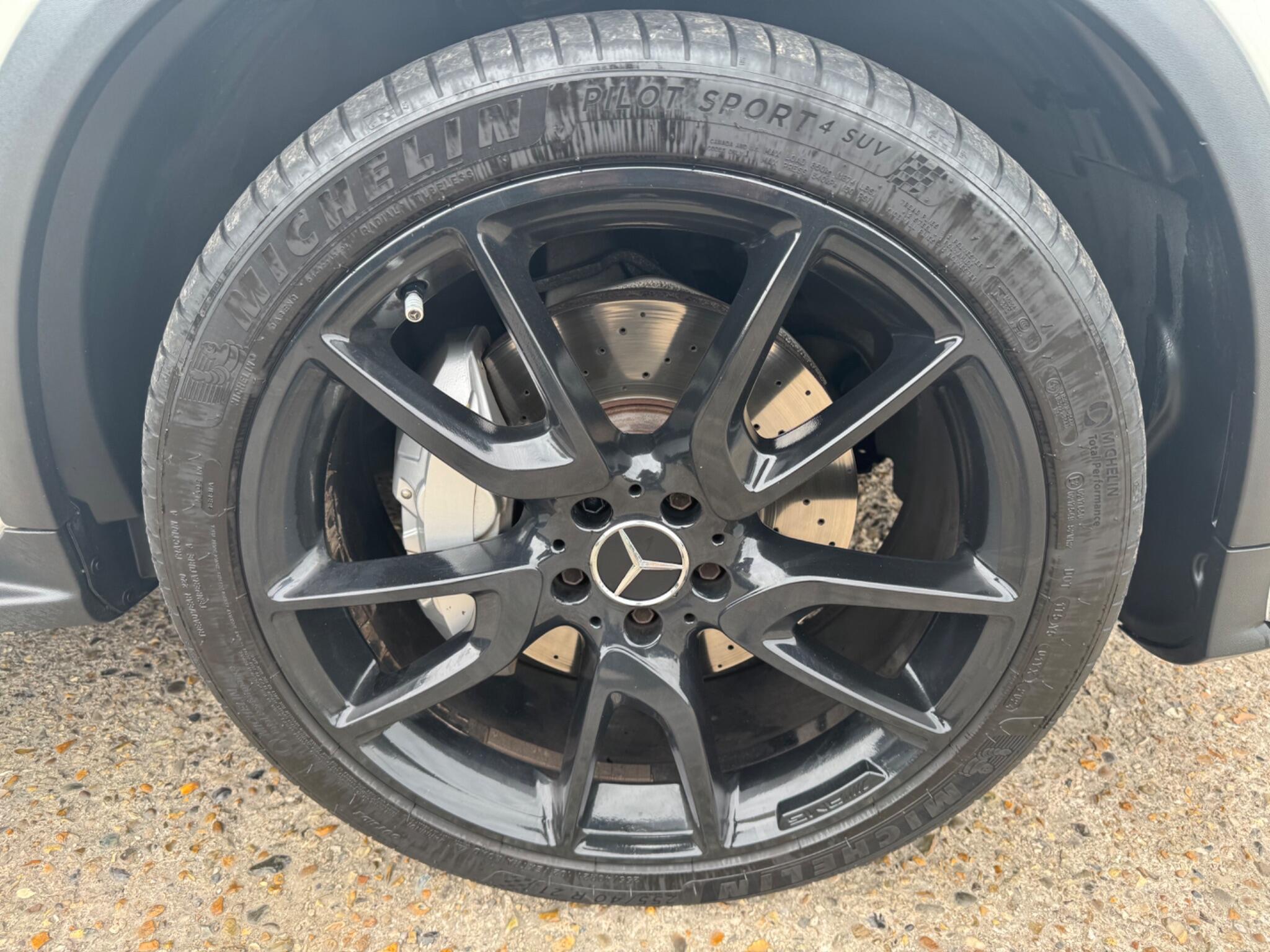 Mercedes-Benz GLC view 39
