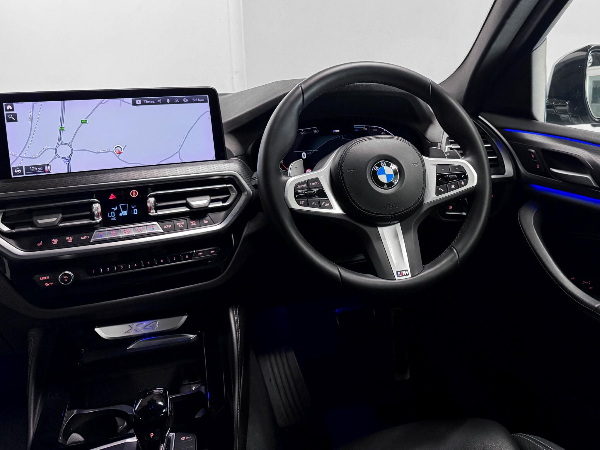 BMW X4 view 17