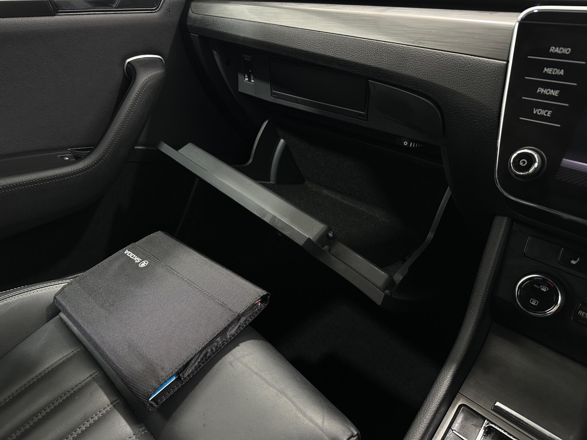 Skoda Superb view 28