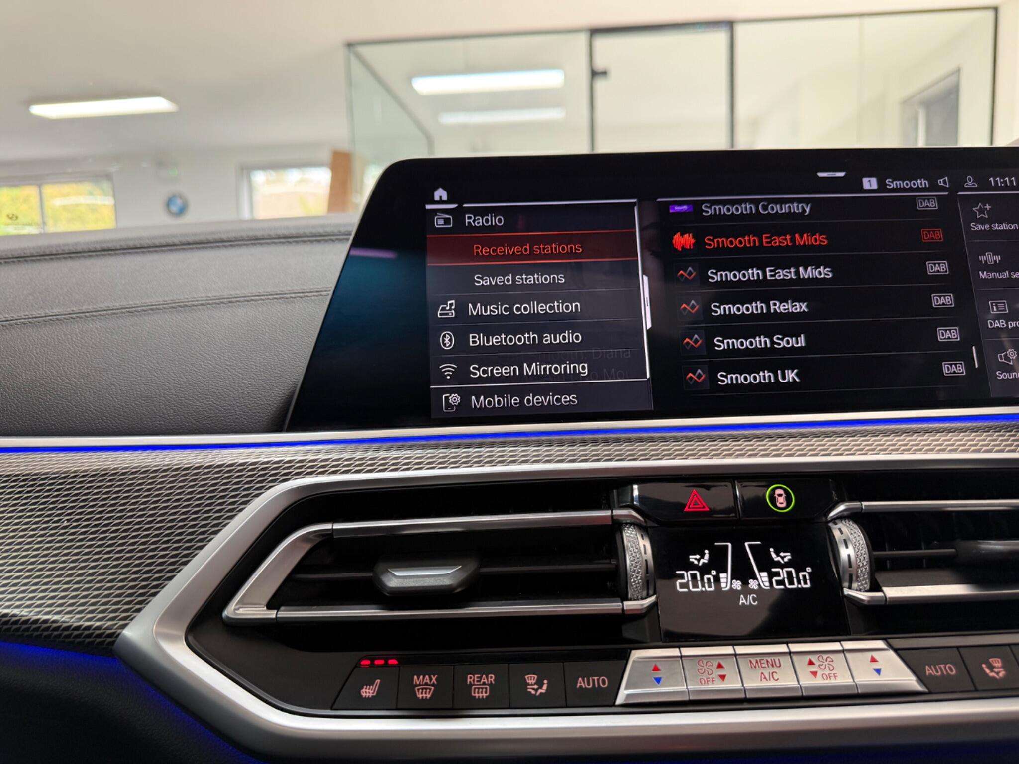 BMW X6 view 17