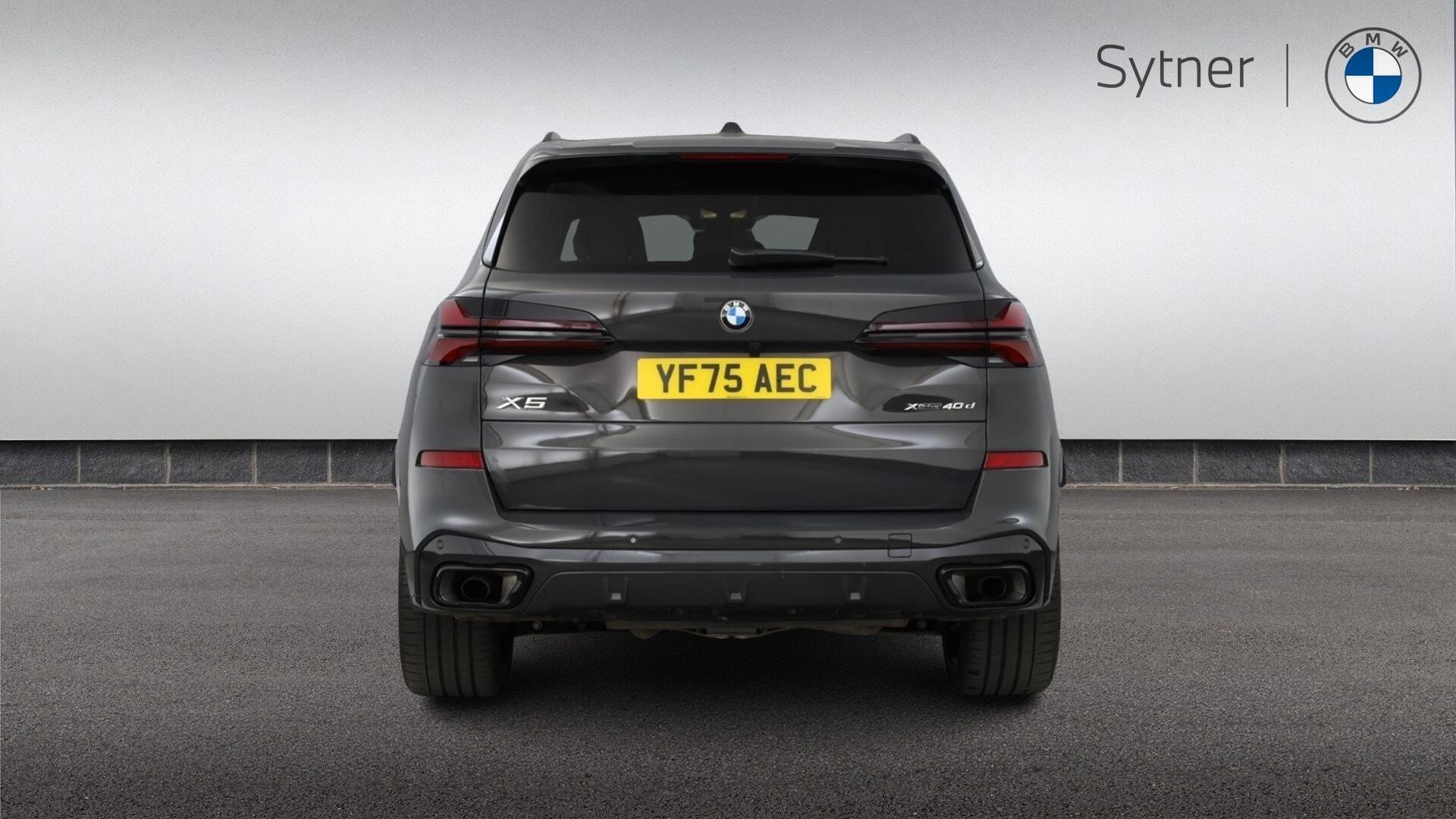 BMW X5 view 15