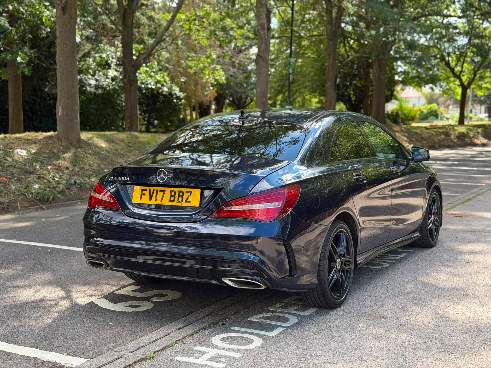 Mercedes-Benz Cla view 4