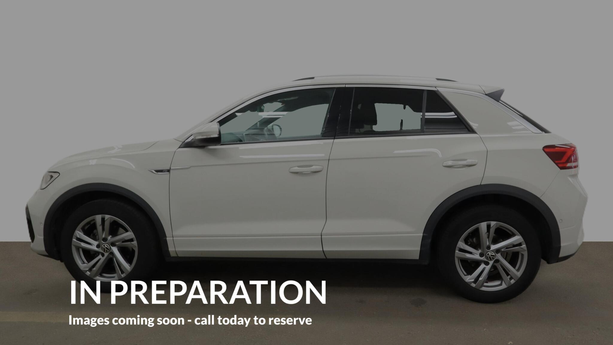 Volkswagen T-Roc view 6