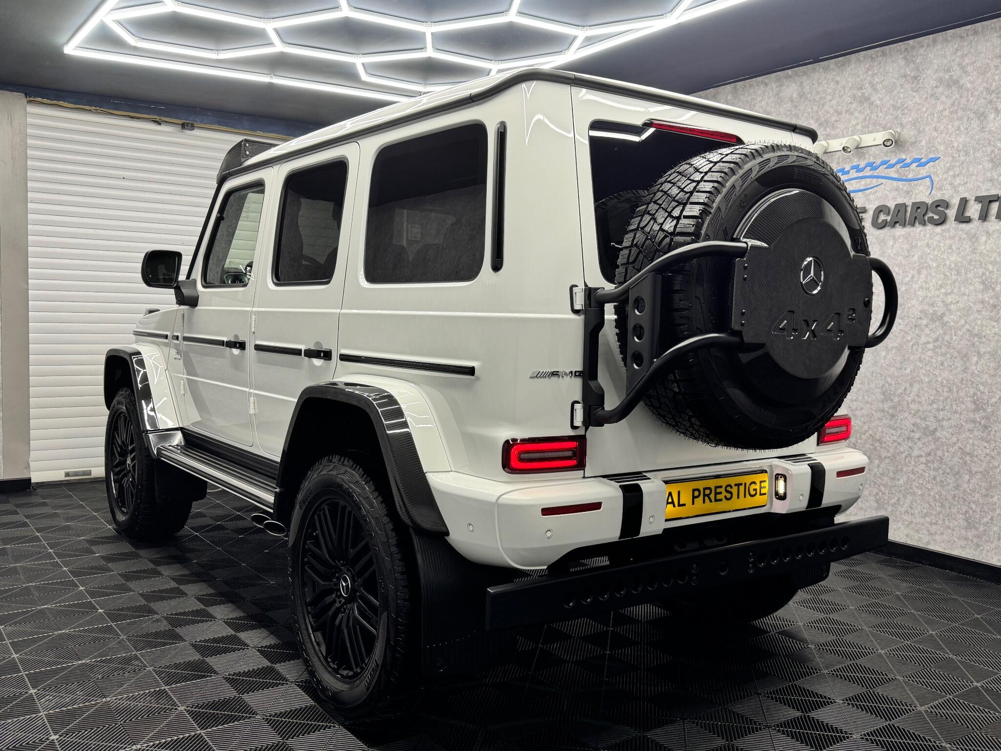 Mercedes-Benz G-Class view 29