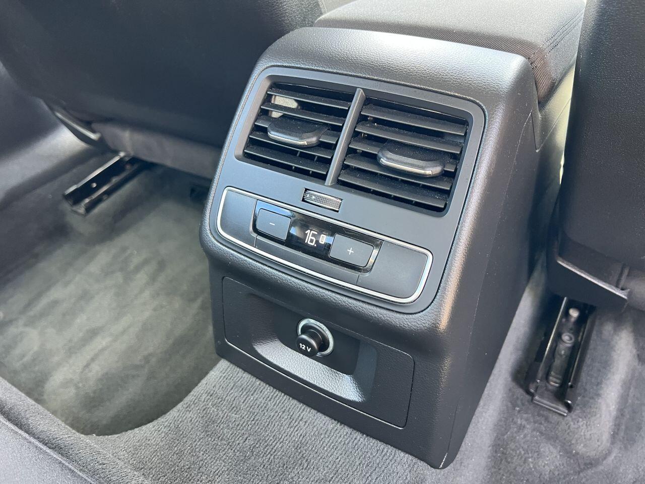 Audi A4 view 21