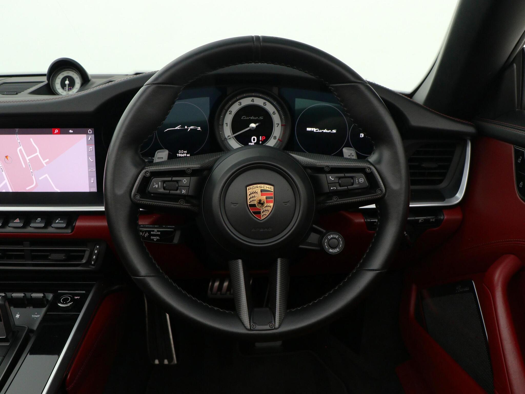Porsche 911 view 42