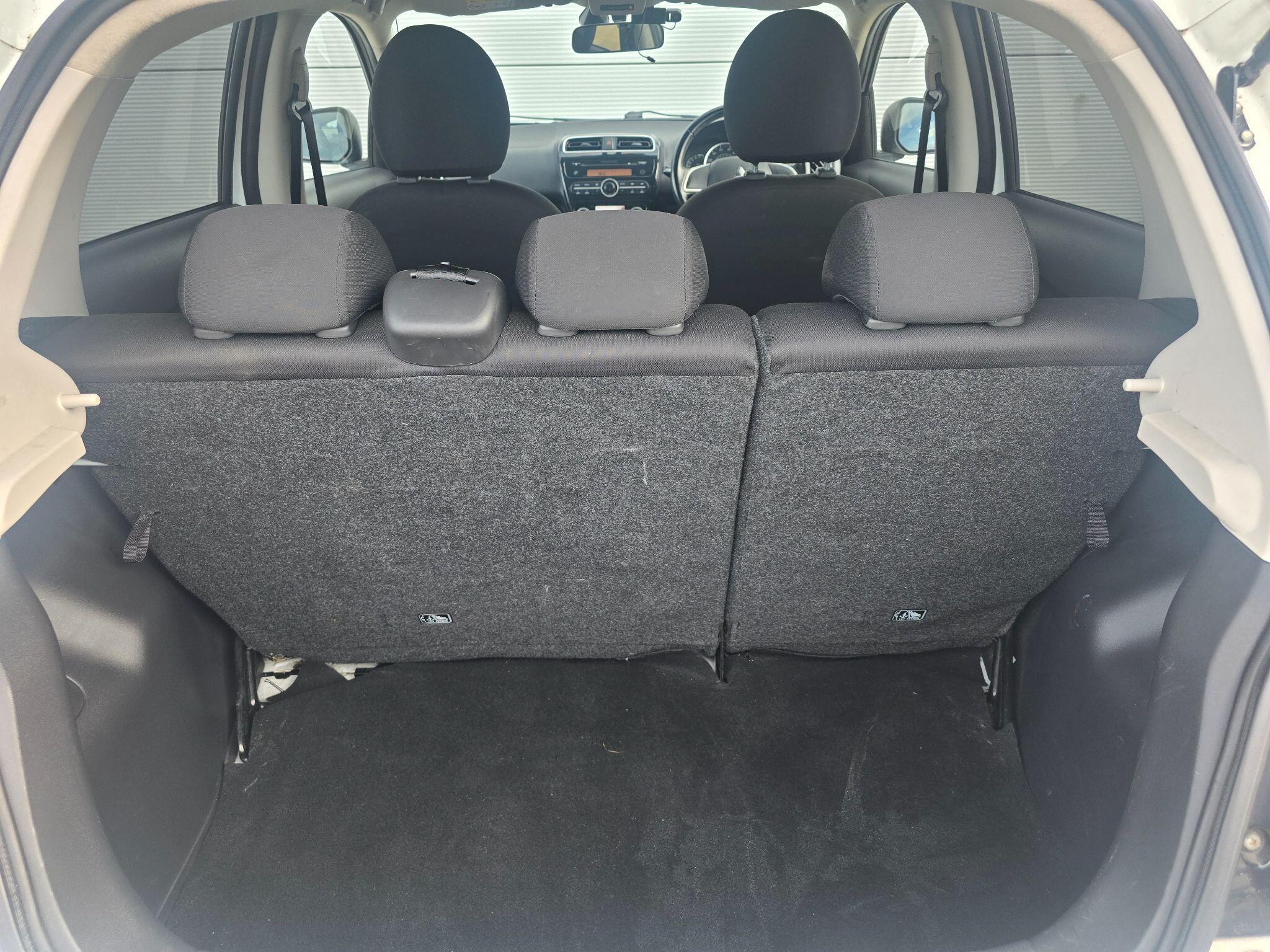 Mitsubishi Mirage view 17