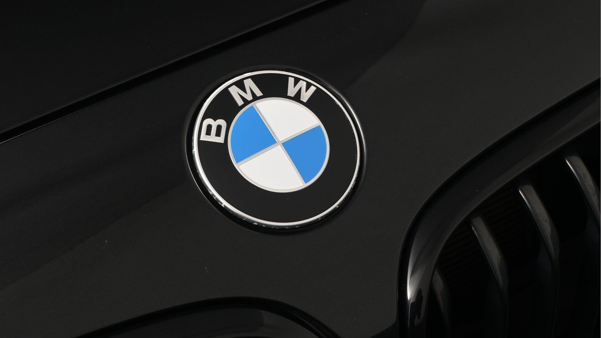 BMW 1 Series view 25