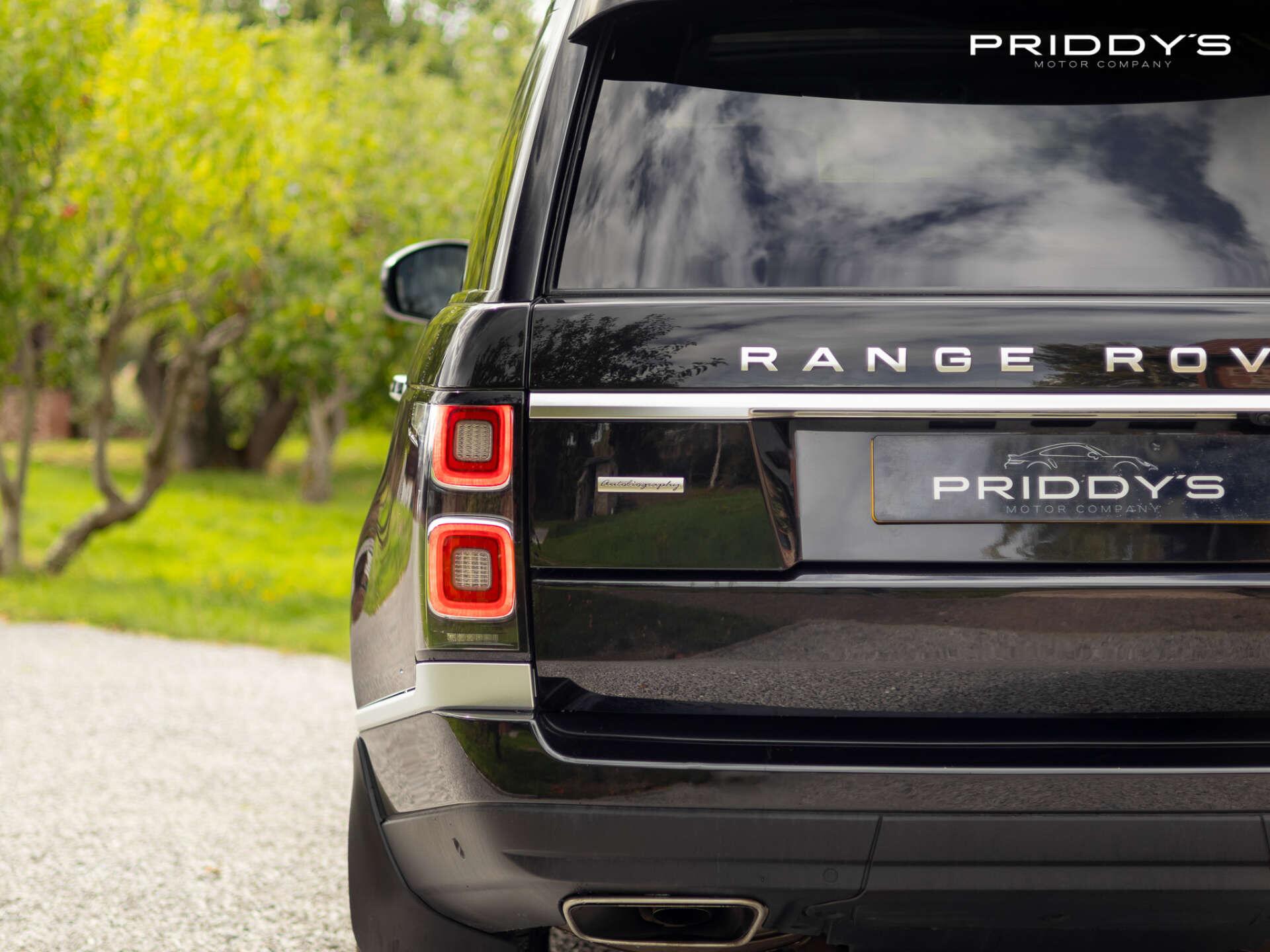 Land Rover Range Rover view 14