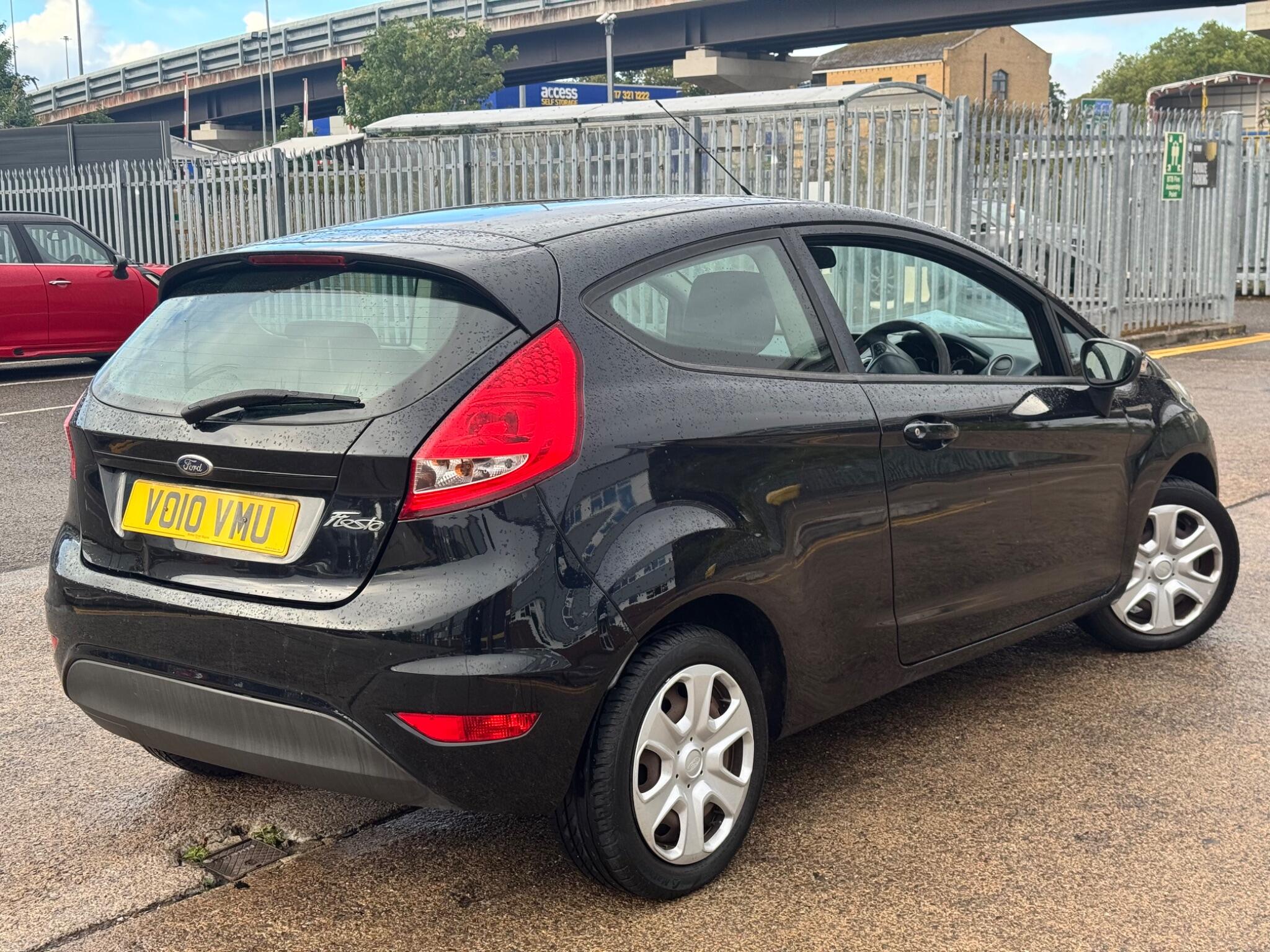 Ford Fiesta view 20