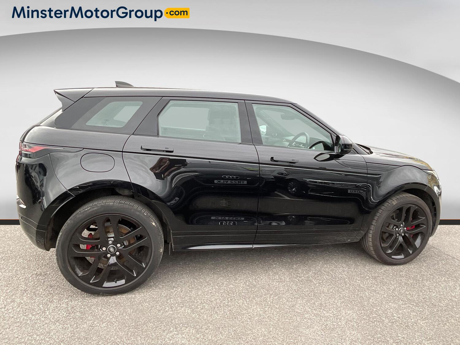 Land Rover Range Rover Evoque view 2