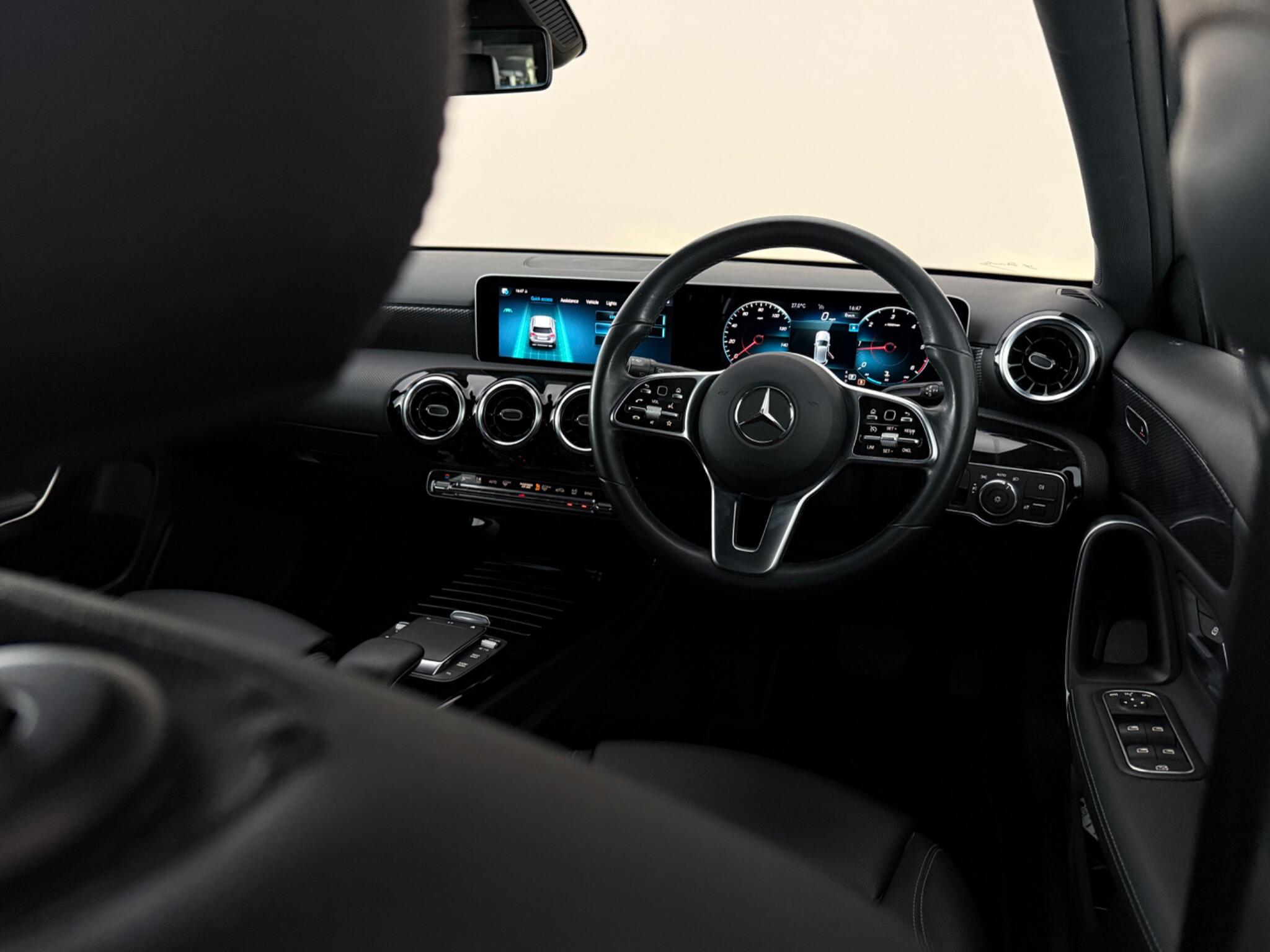 Mercedes-Benz A-Class view 31