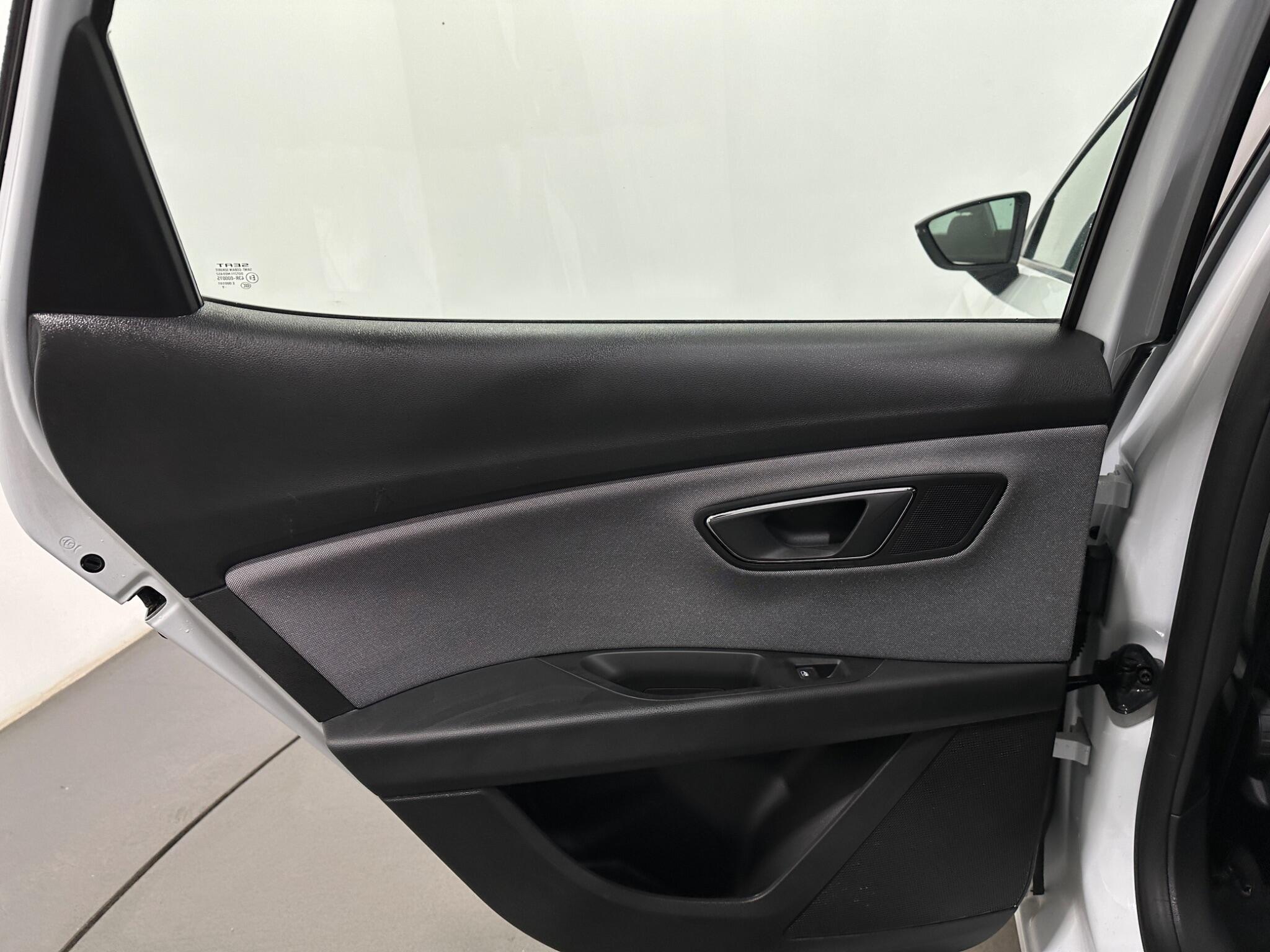 Seat Leon view 38