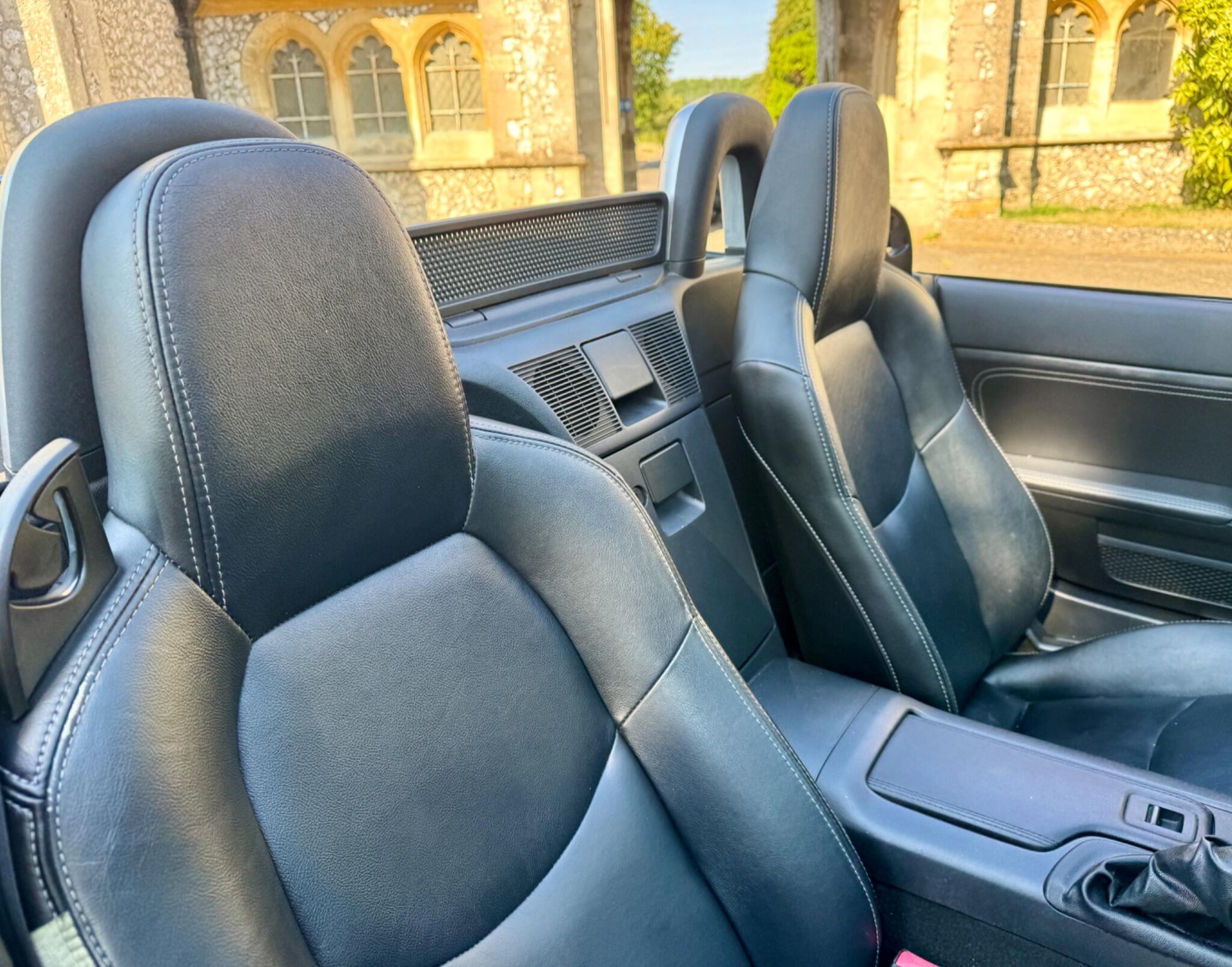 Mazda MX-5 view 27