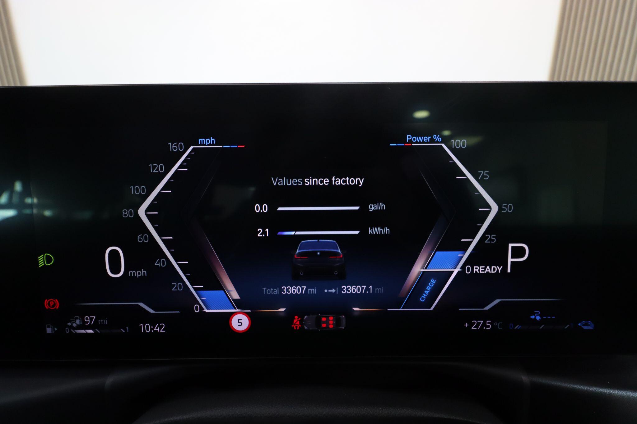 BMW 3 Series view 34