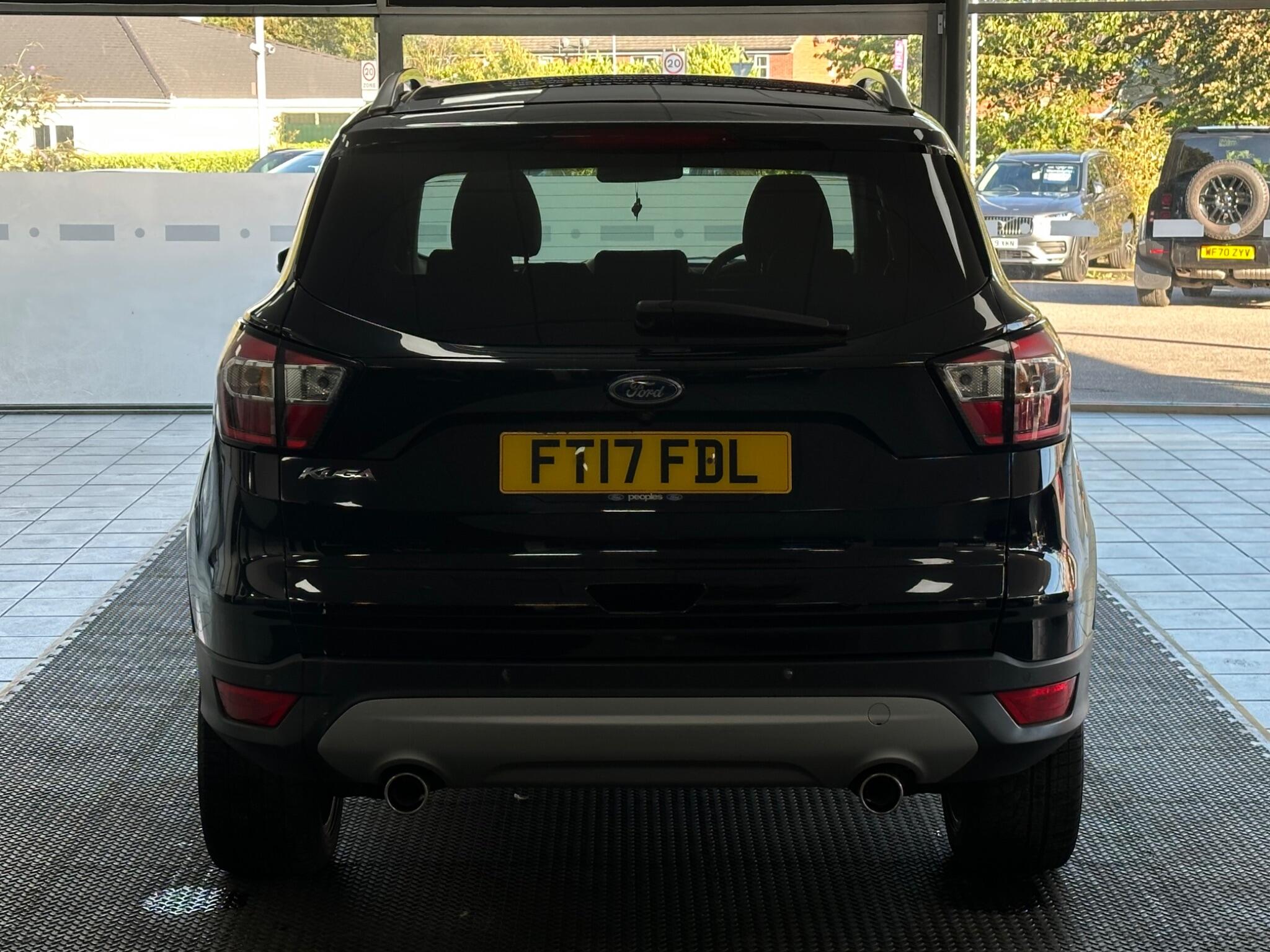Ford Kuga view 9