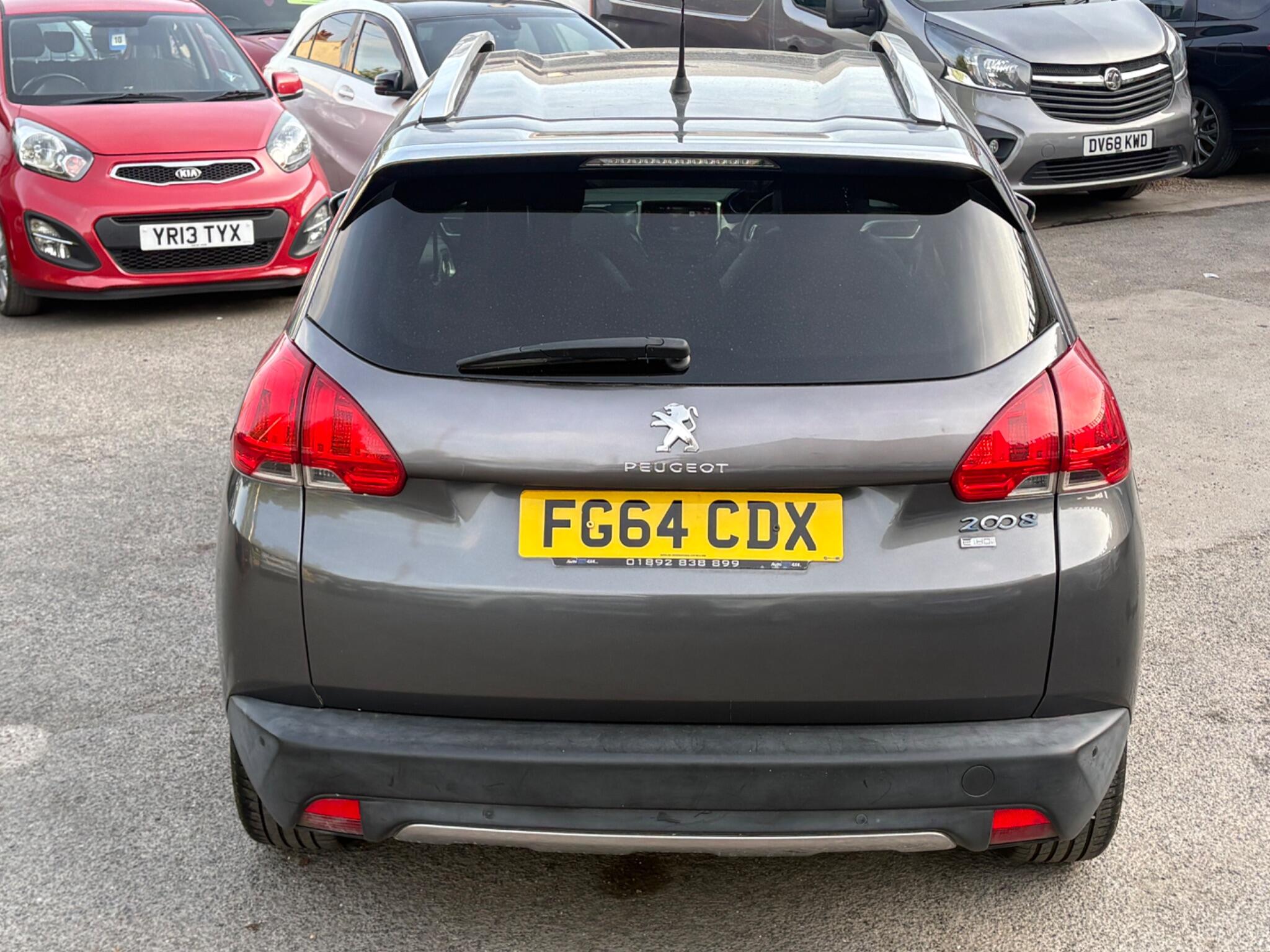 Peugeot 2008 - Image 17