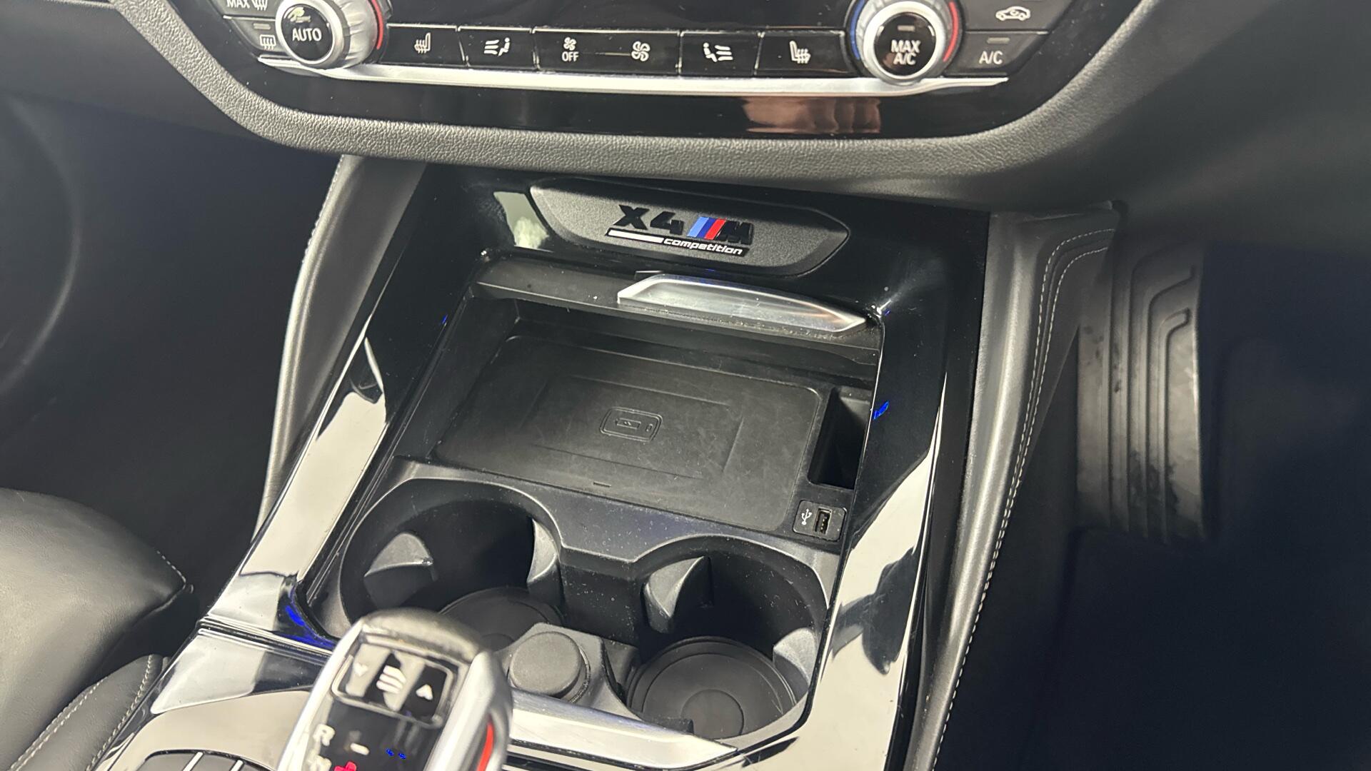 BMW X4 M view 40