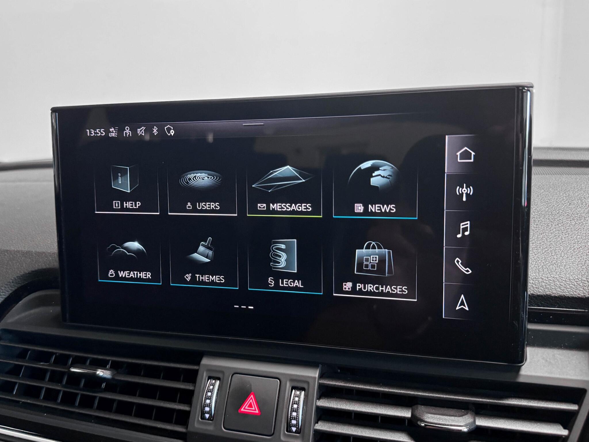 Audi Q5 view 43
