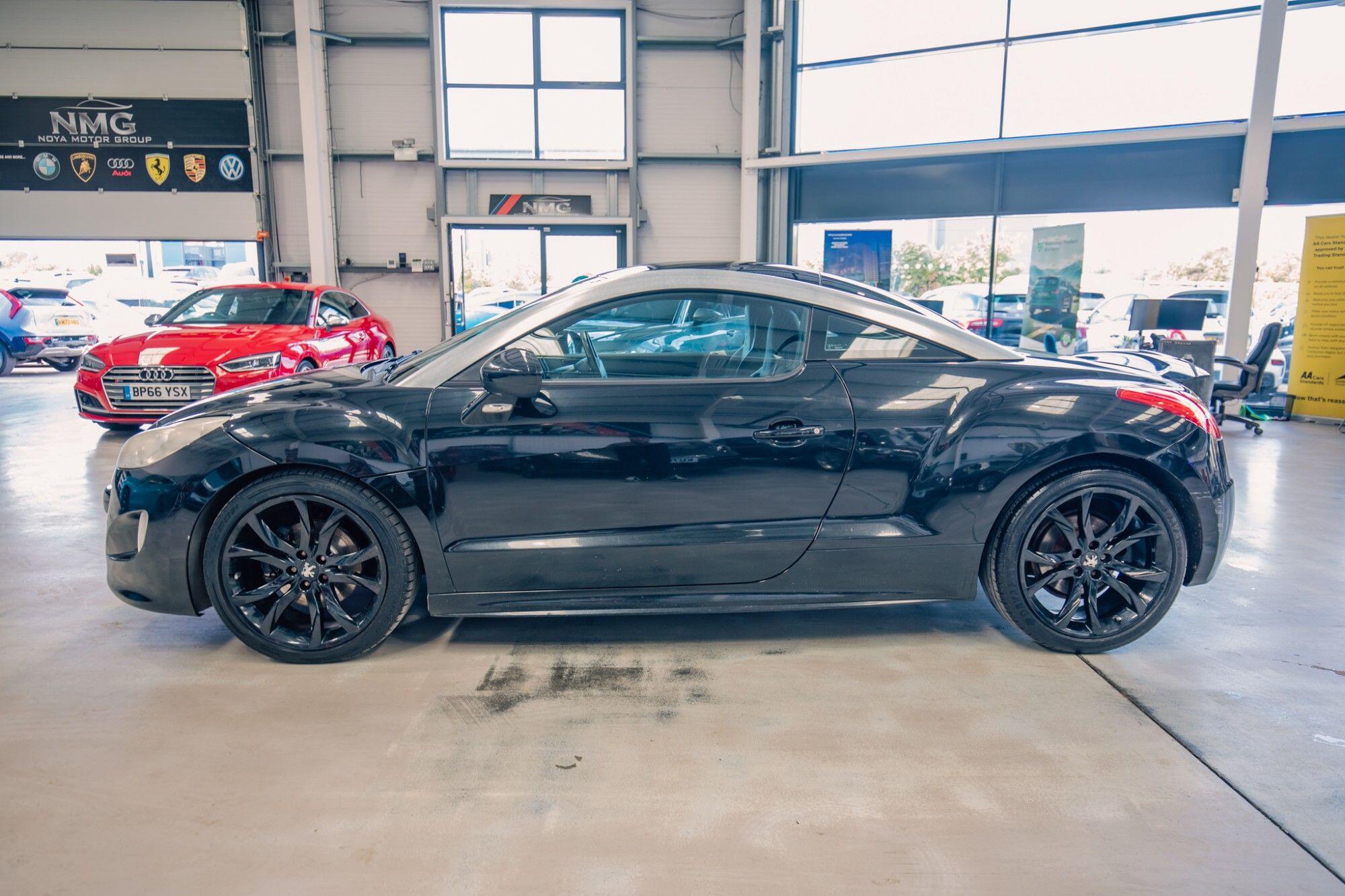 Peugeot RCZ view 23