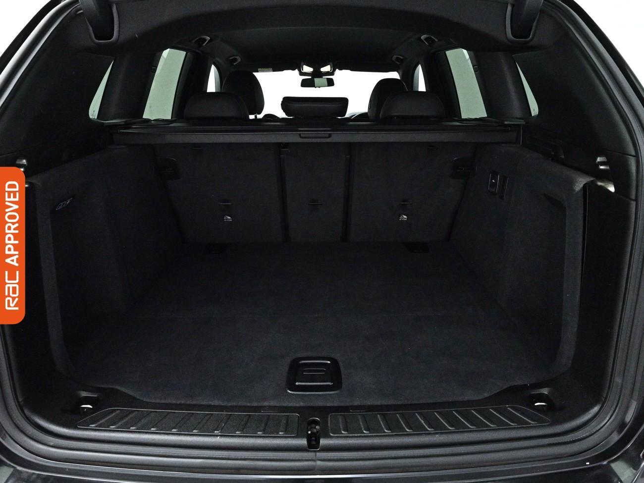 BMW X3 view 25