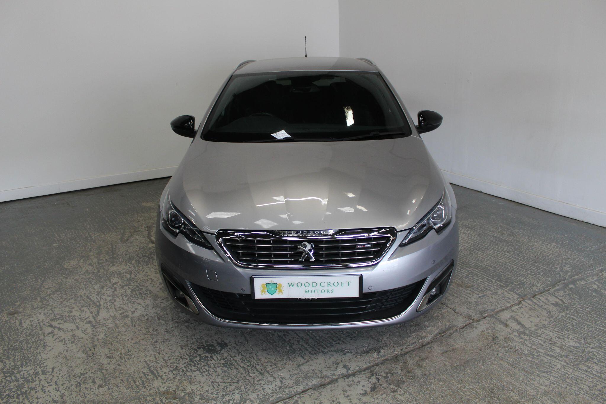 Peugeot 308 view 13