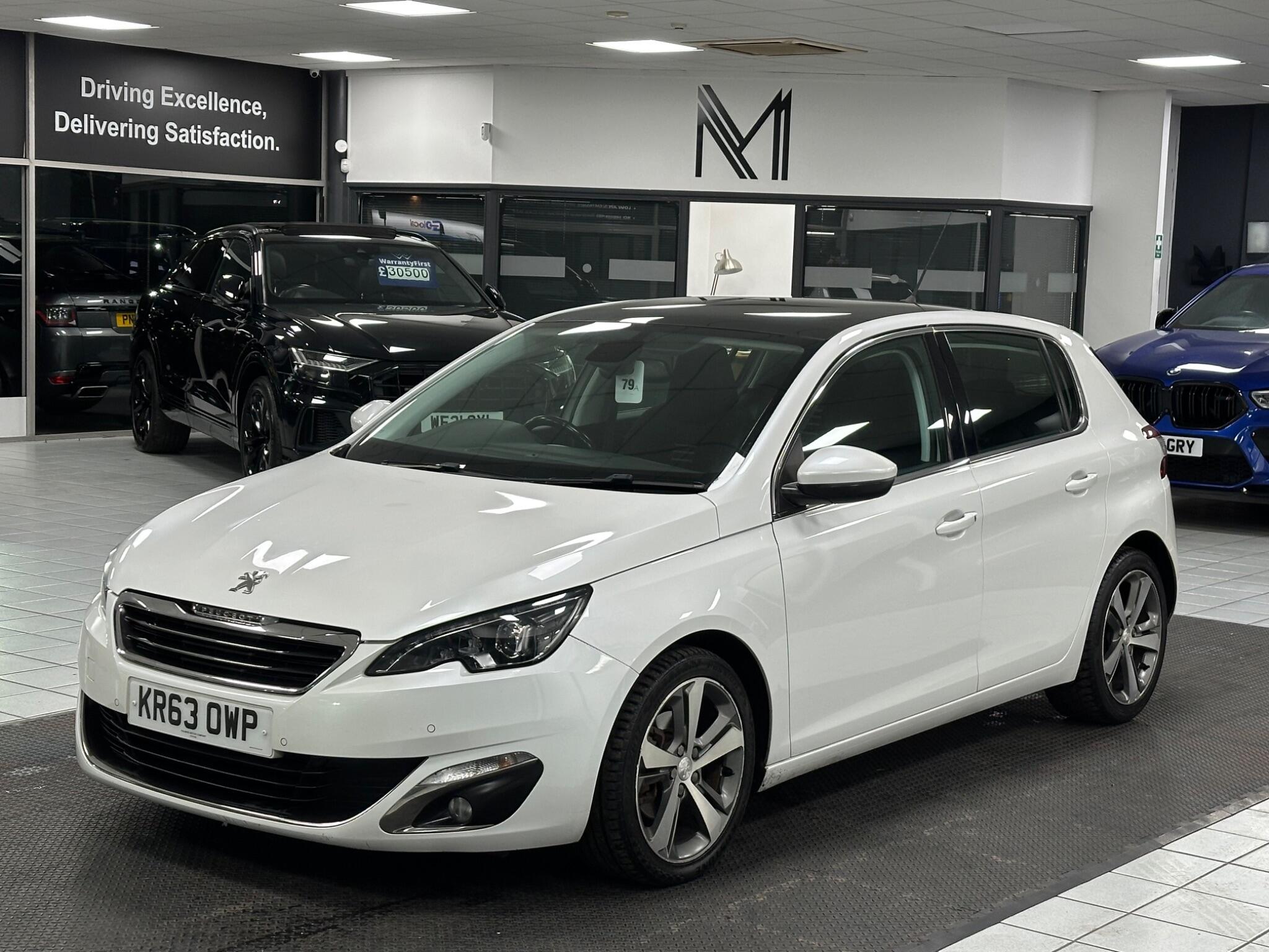 Peugeot 308 view 6