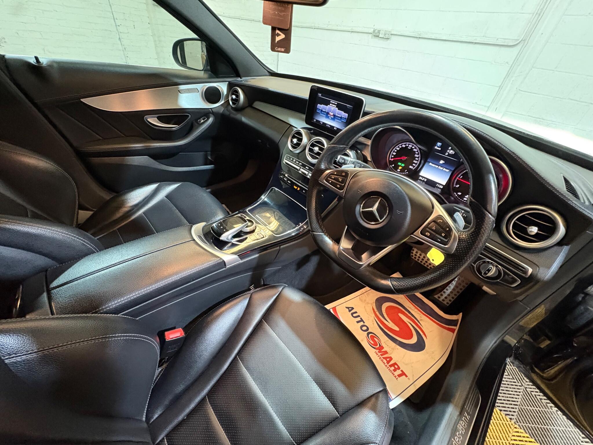 Mercedes-Benz C Class view 8