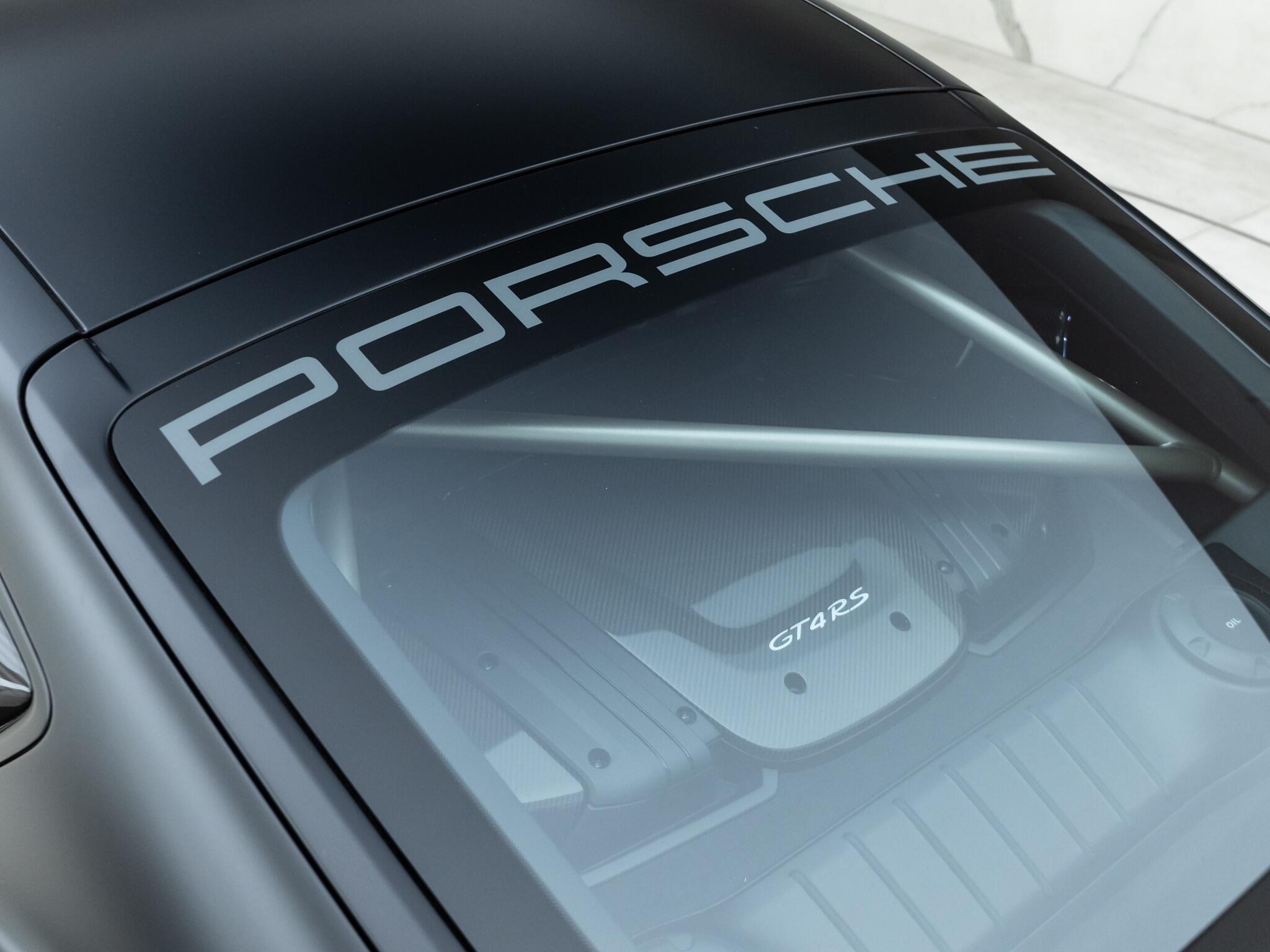 Porsche Cayman view 37