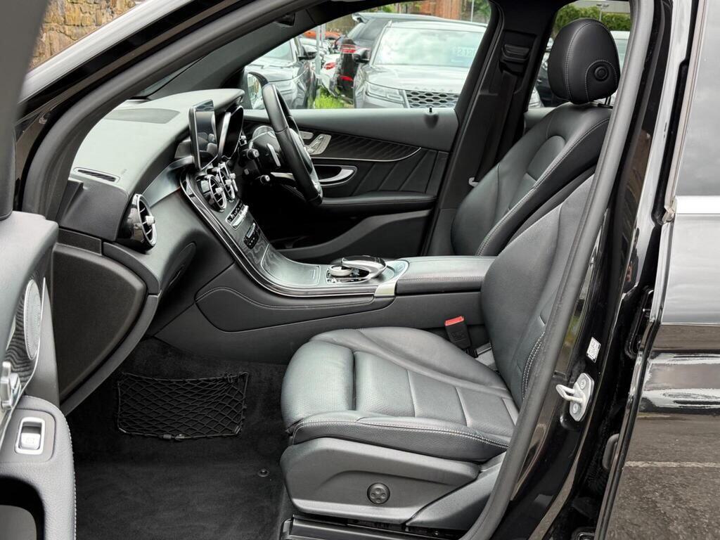 Mercedes-Benz GLC view 18