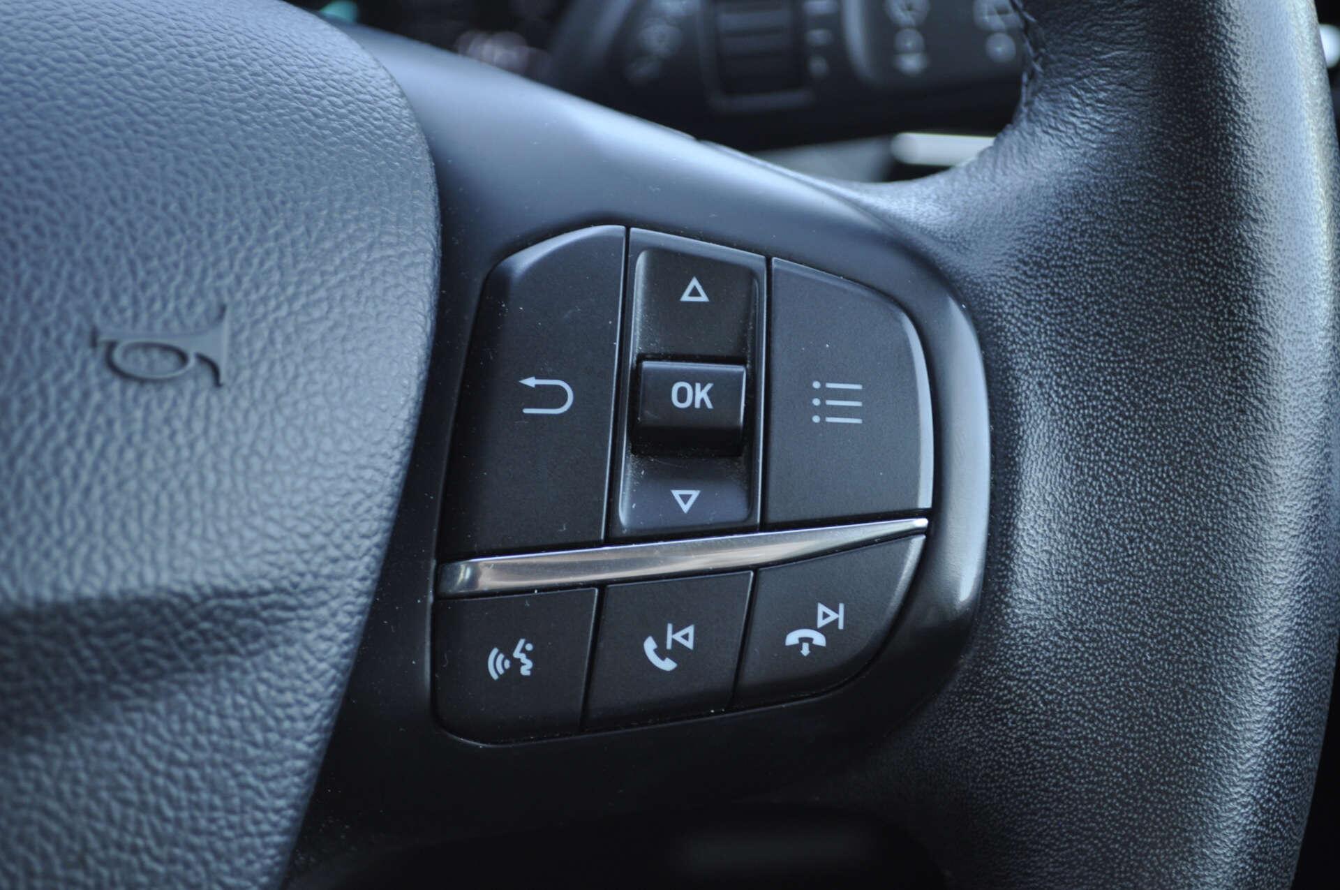 Ford Focus view 17
