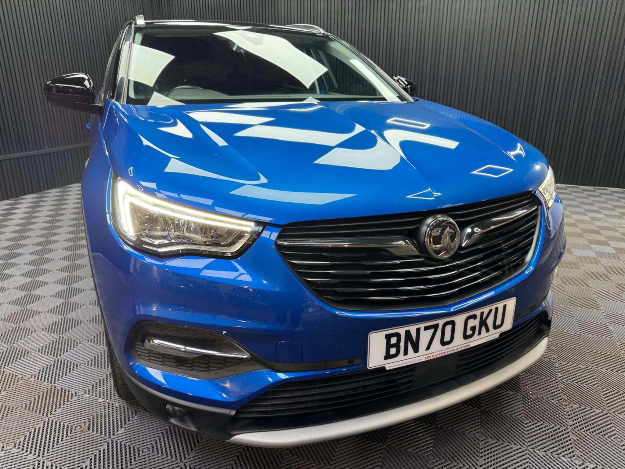 Vauxhall Grandland X view 10