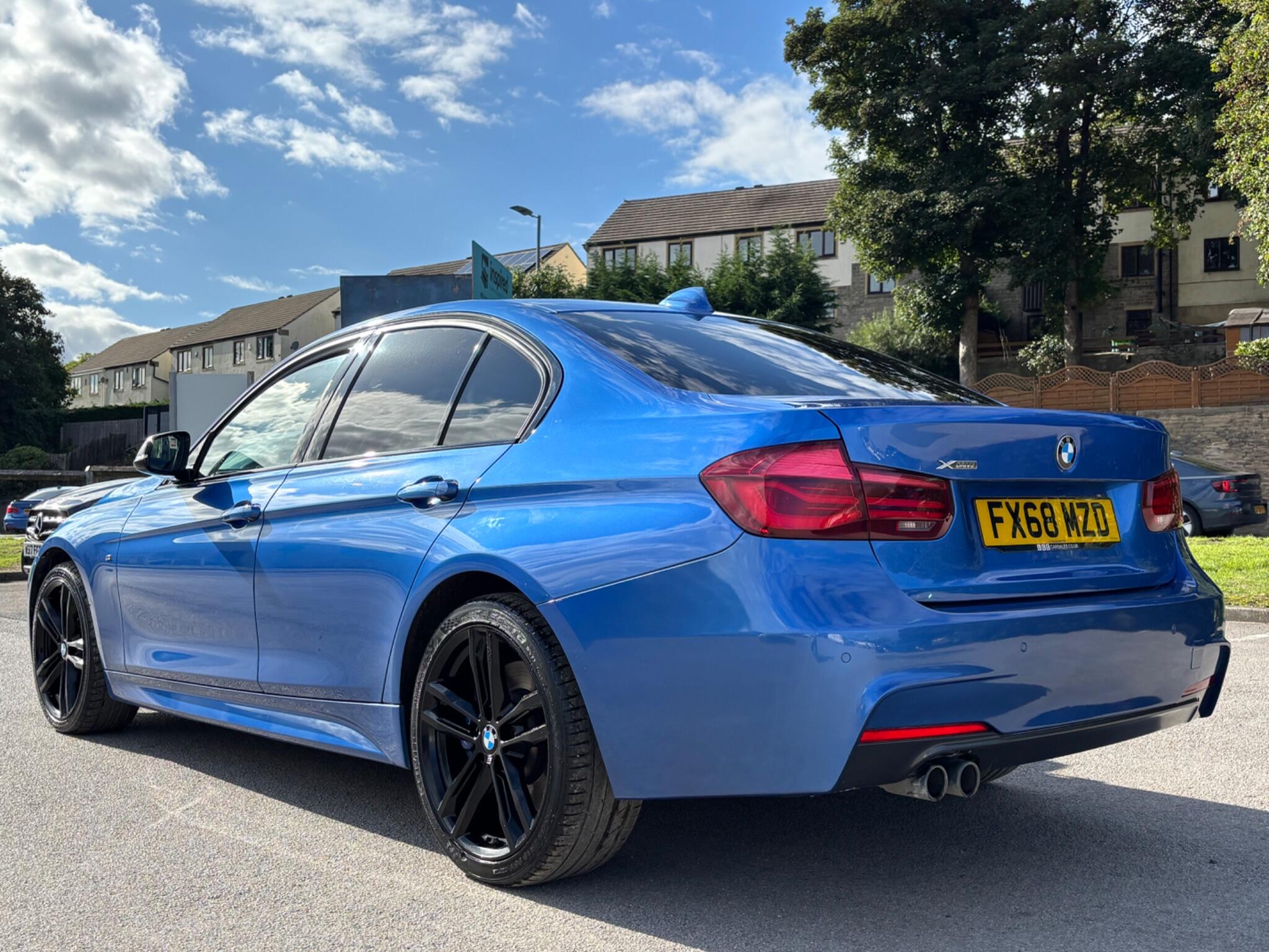 BMW 3 Series view 7