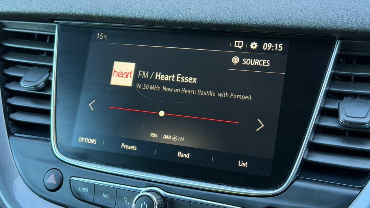 Vauxhall Grandland X view 25