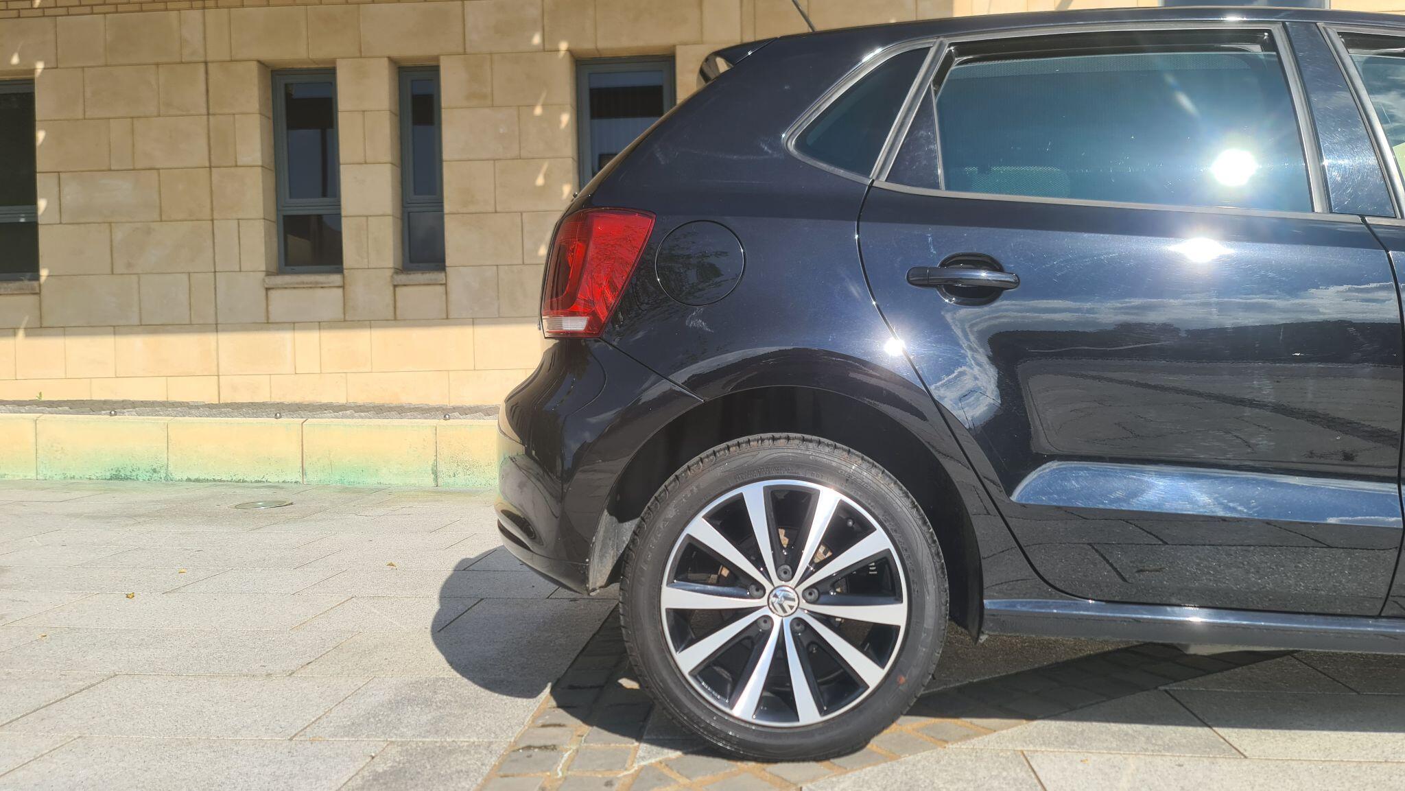 Volkswagen Polo view 18