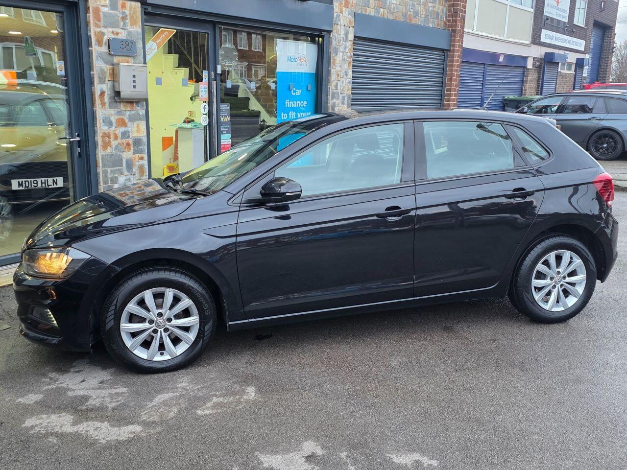 Volkswagen Polo view 19