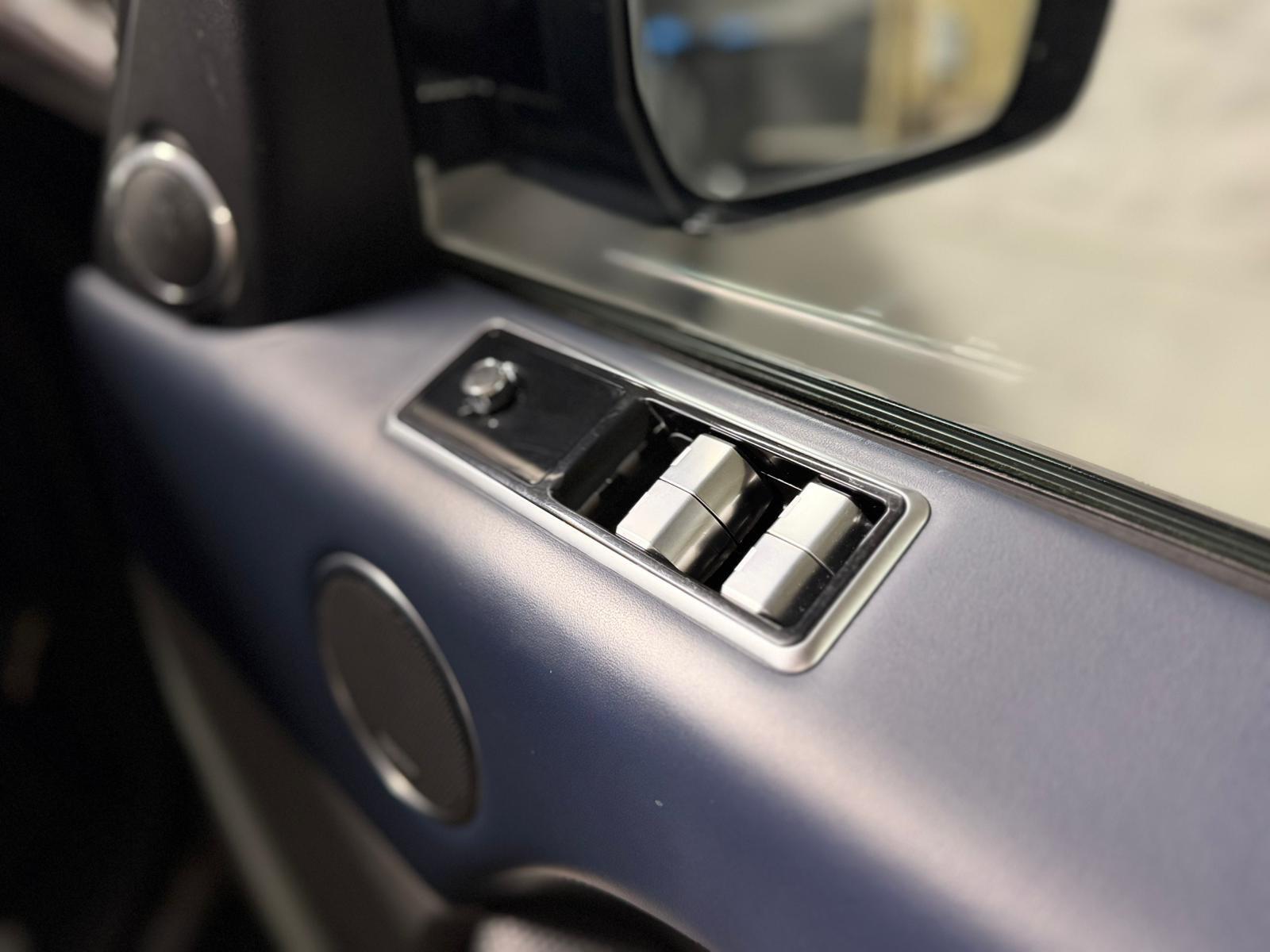 Land Rover Range Rover Sport view 29