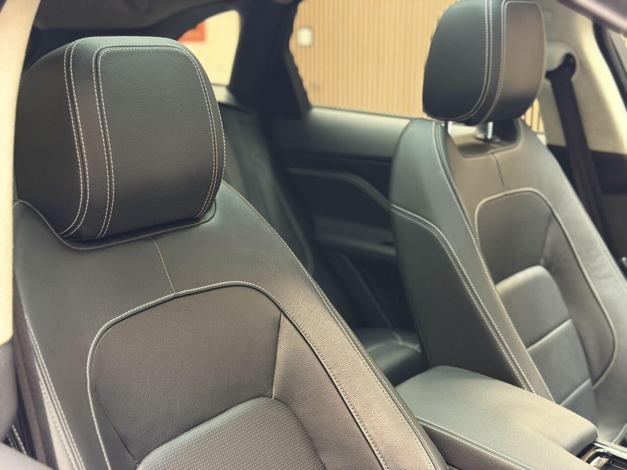 Jaguar F-Pace view 34